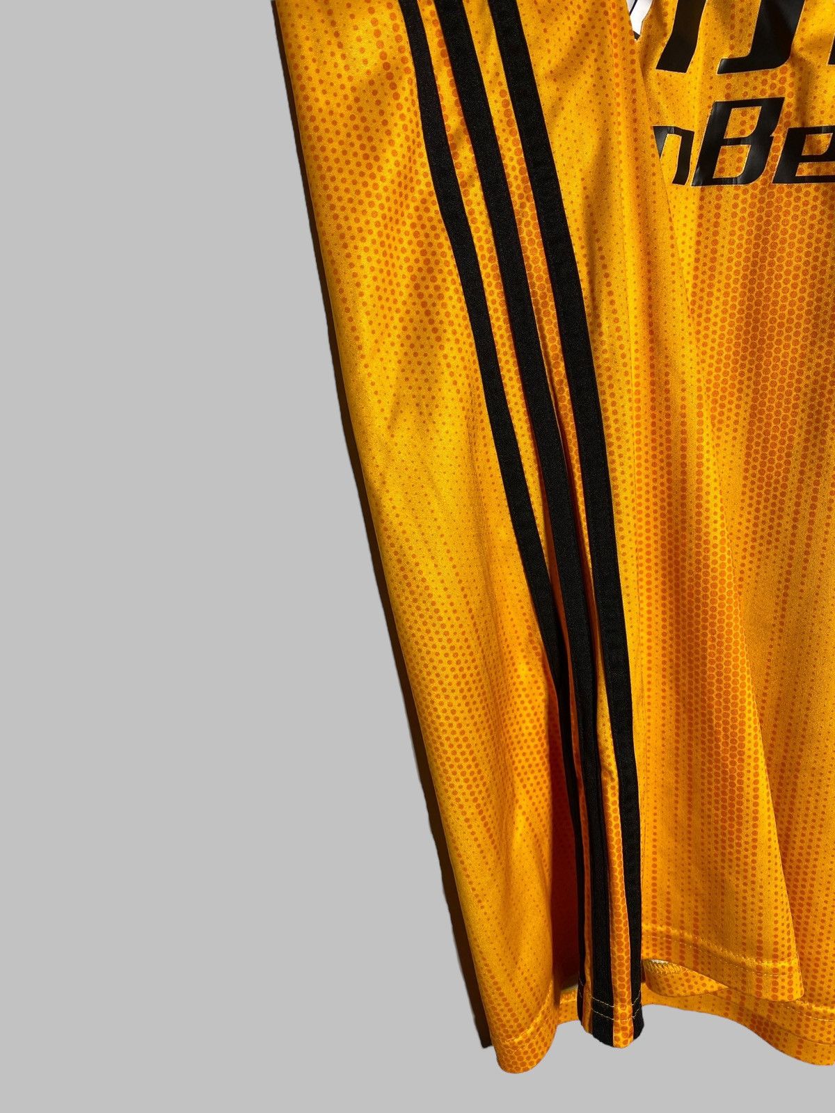 Adidas Adidas FC Wolves Wolverhampton 2019 Home Football Shirt Size US M / EU 48-50 / 2 - 10 Thumbnail
