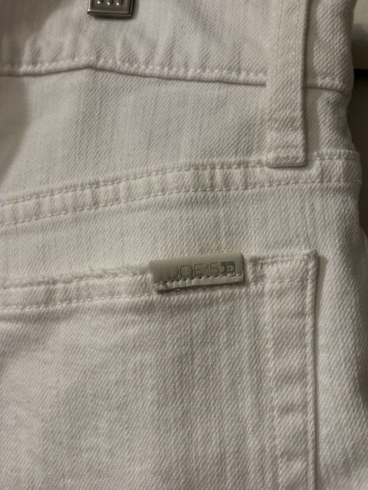 Joe's Joe’s white distressed patches denim jeans size 31 Size US 31 - 7 Thumbnail