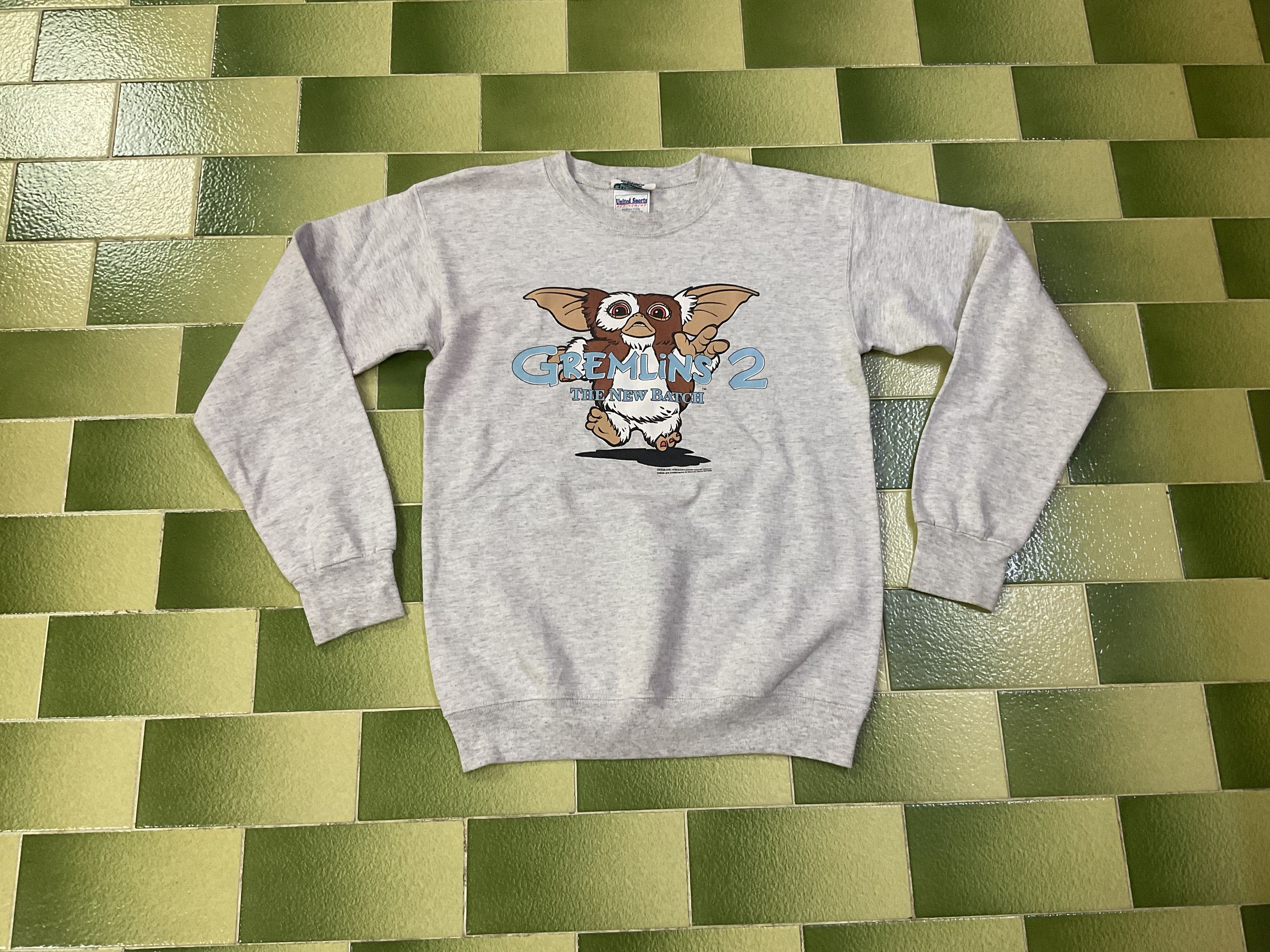 Warner Bros Vintage 1996 The Gremlins 2 The New Batch Sweatshirt Size US S / EU 44-46 / 1 - 1 Thumbnail
