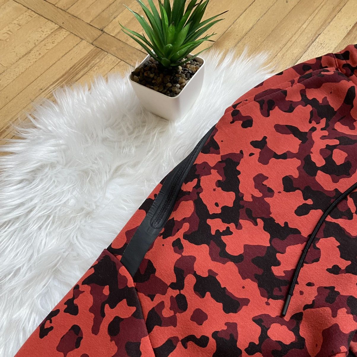 Nike 📌 Nike Tech Fleece Camouflage Red Pants Sweatpants S Size US 30 / EU 46 - 6 Thumbnail