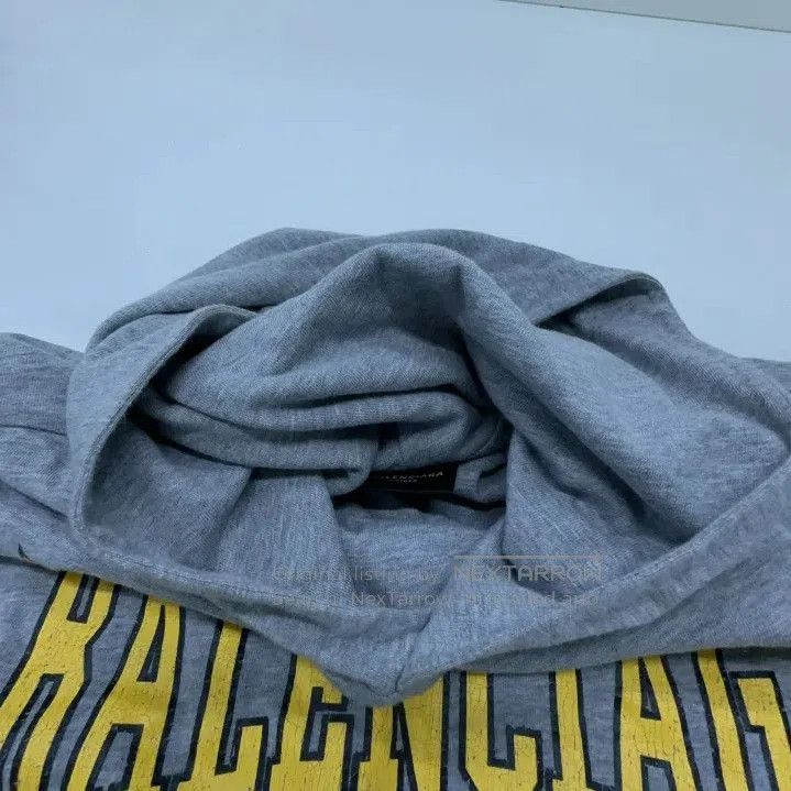 Balenciaga Balenciaga Gray Logo Print Hoodie. Size US S / EU 44-46 / 1 - 5 Thumbnail