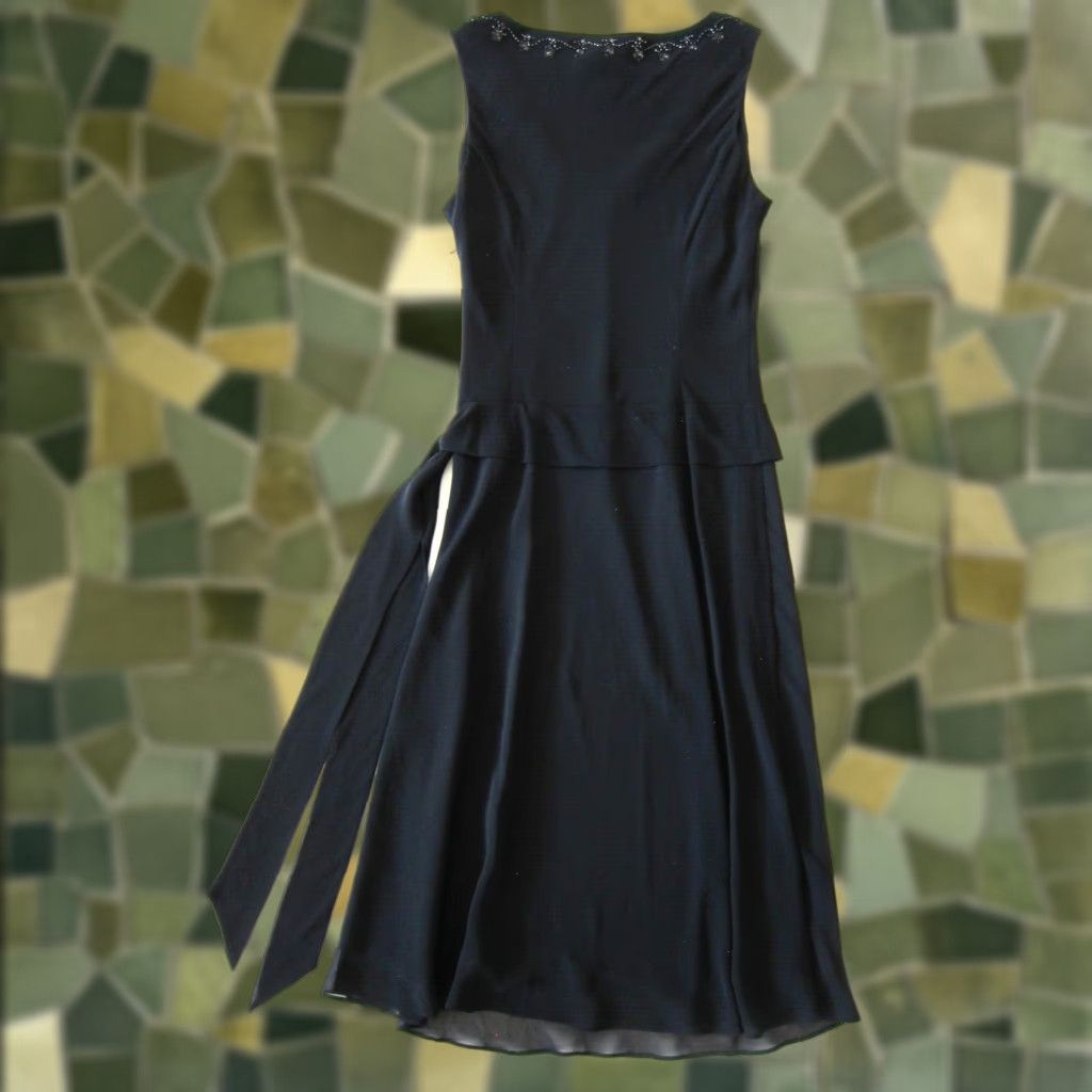 Liz Claiborne VINTAGE Liz Claiborne Black Satin Beaded Sleeveless Sheath Tank Party Cocktail Dress 6 Size M / US 6-8 / IT 42-44 - 1 Thumbnail