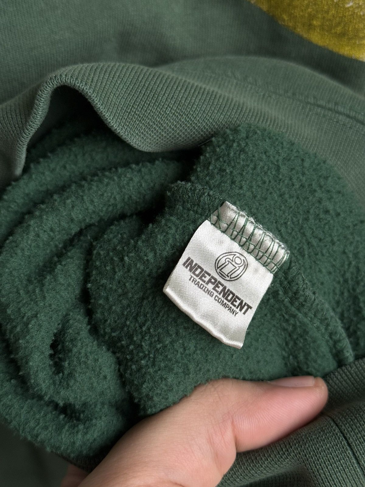 Sus Boy Sus Boy smiley gun green hoodie Size US L / EU 52-54 / 3 - 6 Thumbnail