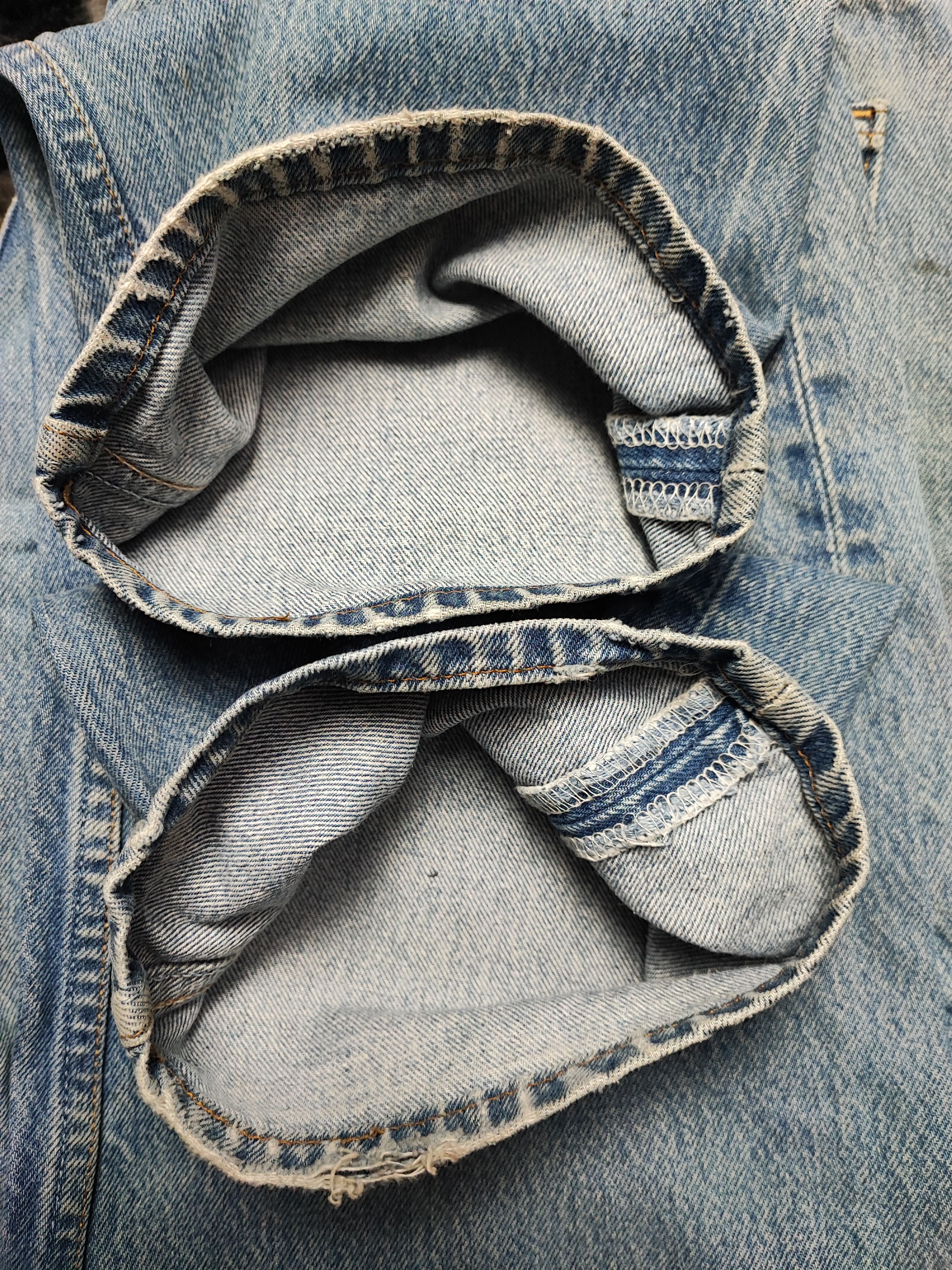 Levi's Vintage Clothing Vintage Levis 501xx Fly Button Jeans Size US 37 - 15 Thumbnail