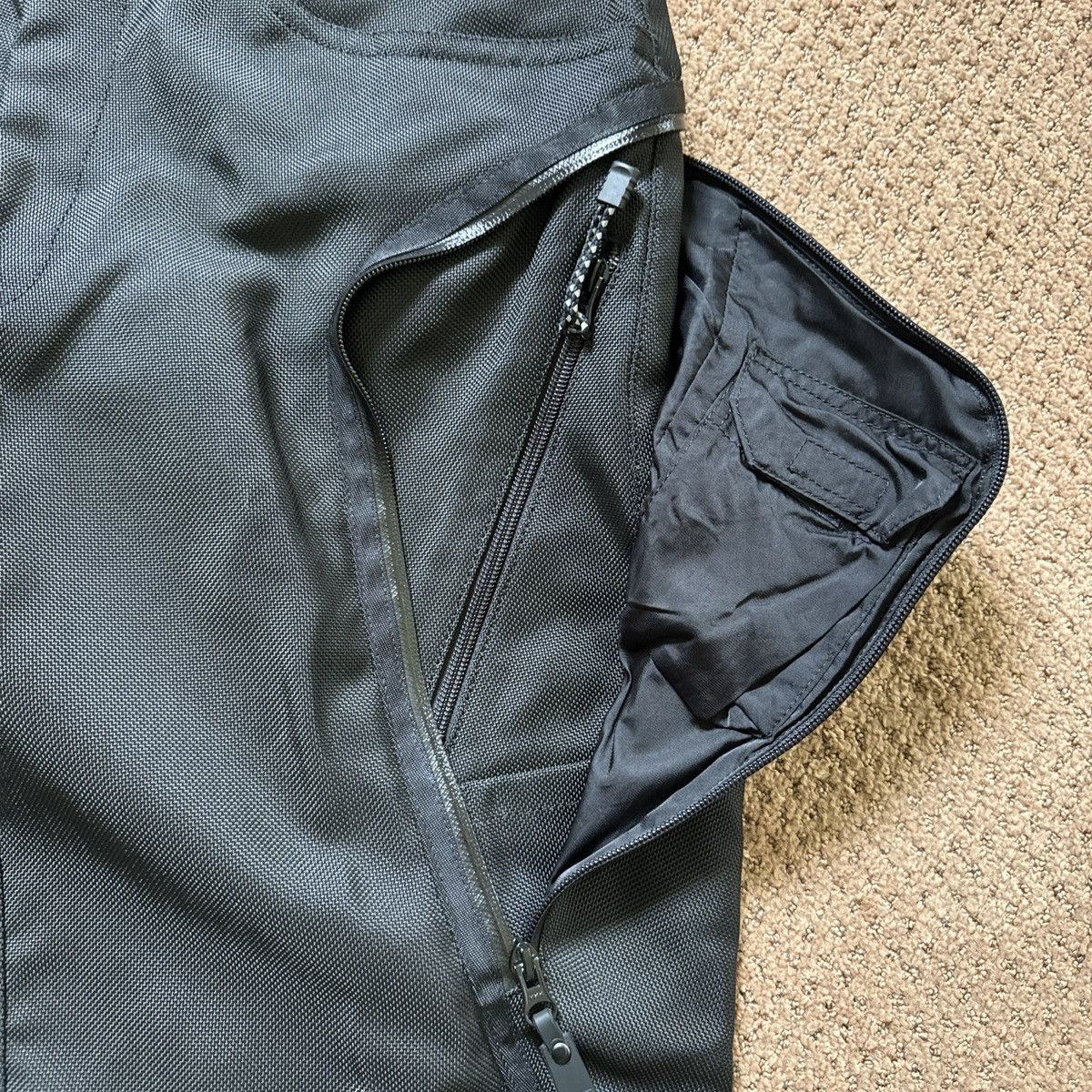 Issey Miyake Issey Miyake Ballistic Nylon Cargo Pants AW00 Size US 34 / EU 50 - 4 Thumbnail