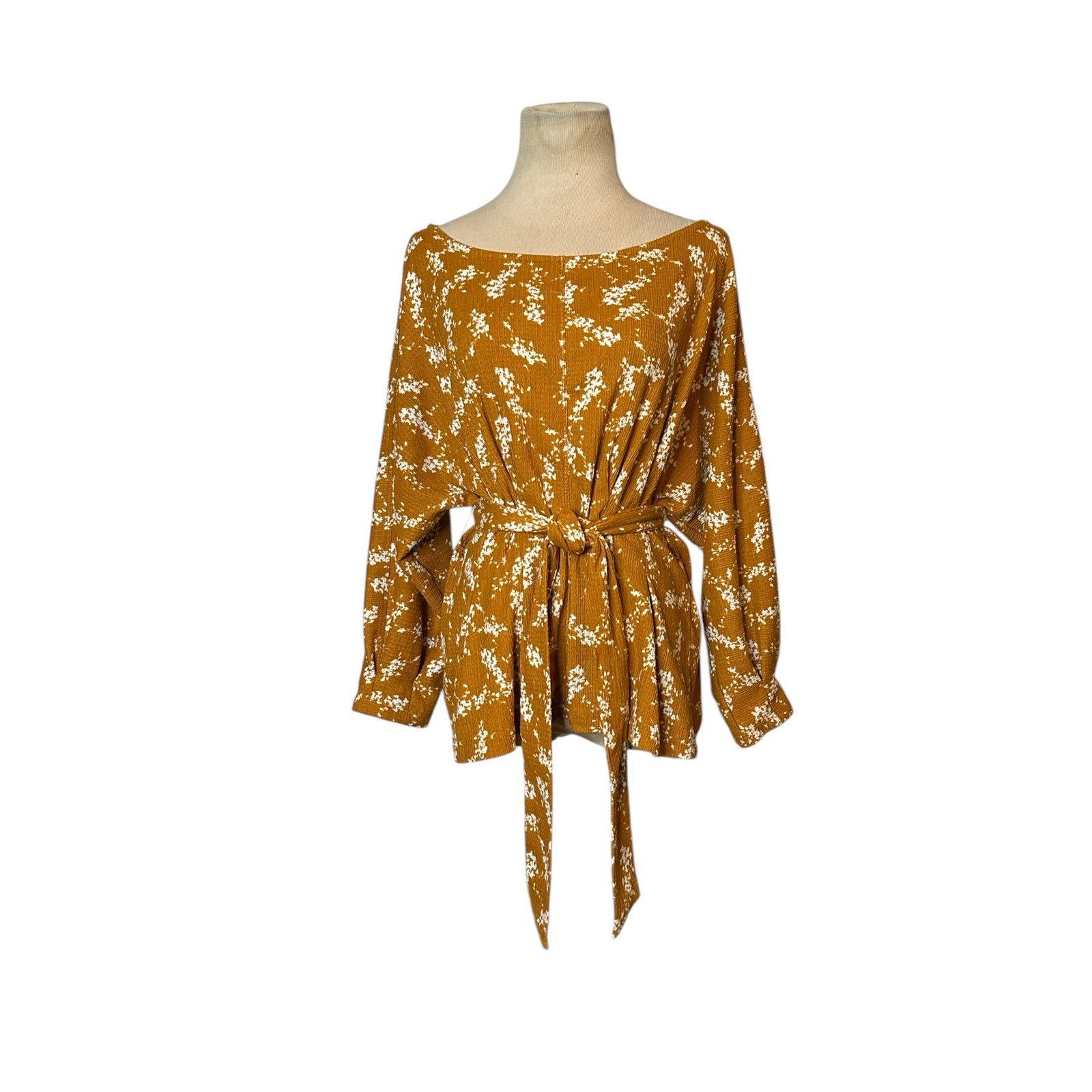 Anthropologie By Anthropologie long sleeves floral belted blouse size S Size S / US 4 / IT 40 - 10 Thumbnail