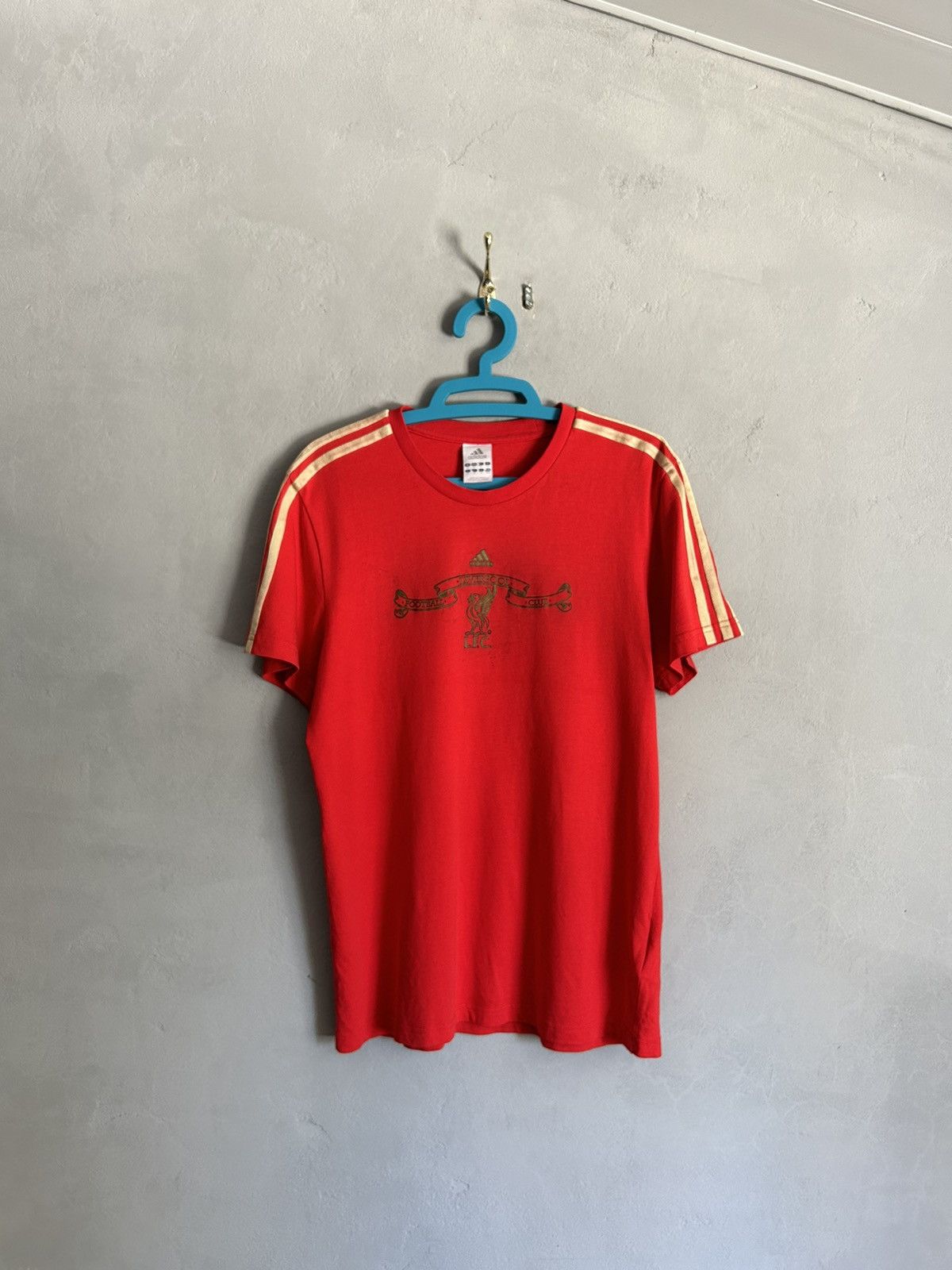 Adidas × Vintage Vintage adidas Liverpool t shirt Size US M / EU 48-50 / 2 - 1 Thumbnail