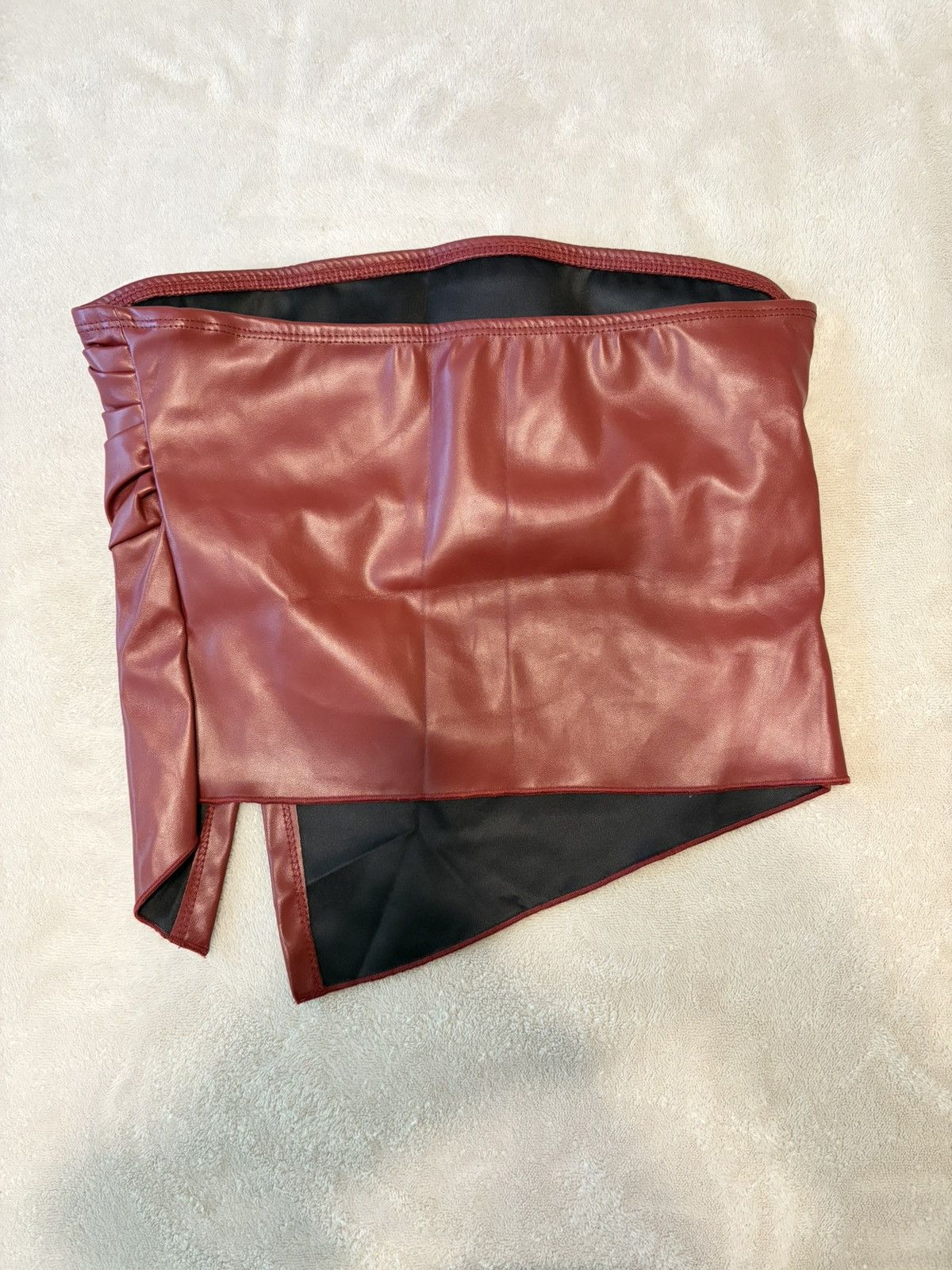 Shein Red Leather Tube Top Size XS / US 0-2 / IT 36-38 - 3 Thumbnail