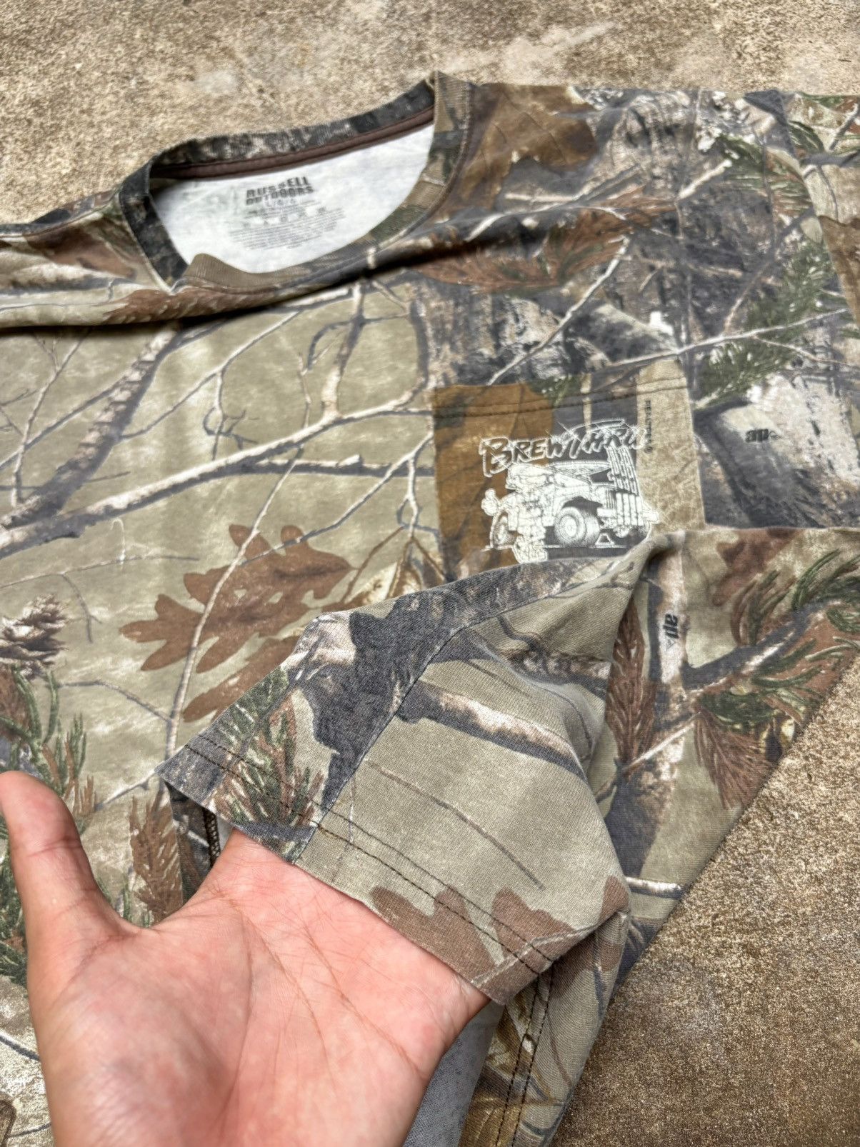 Realtree Vintage Russell Realtree T Shirt Size US L / EU 52-54 / 3 - 6 Thumbnail