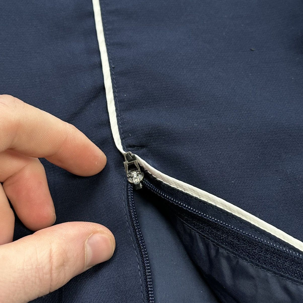 Vintage Vintage Nike Track Pants Navy Blue White Inserts Size US 32 / EU 48 - 13 Thumbnail