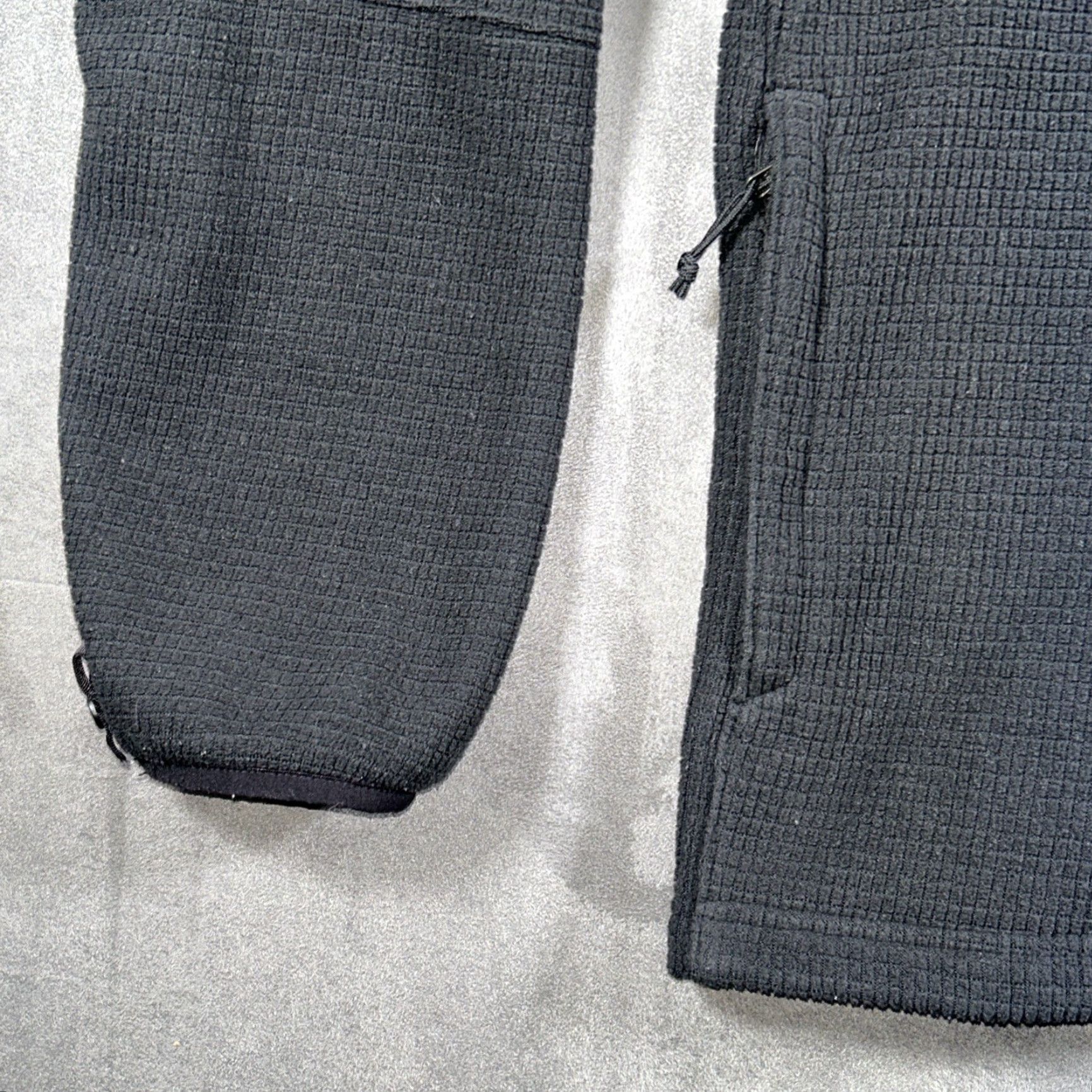 The North Face The North Face Mens Full Zip Waffle Knit Jacket Medium Black Thermal Size US M / EU 48-50 / 2 - 6 Thumbnail