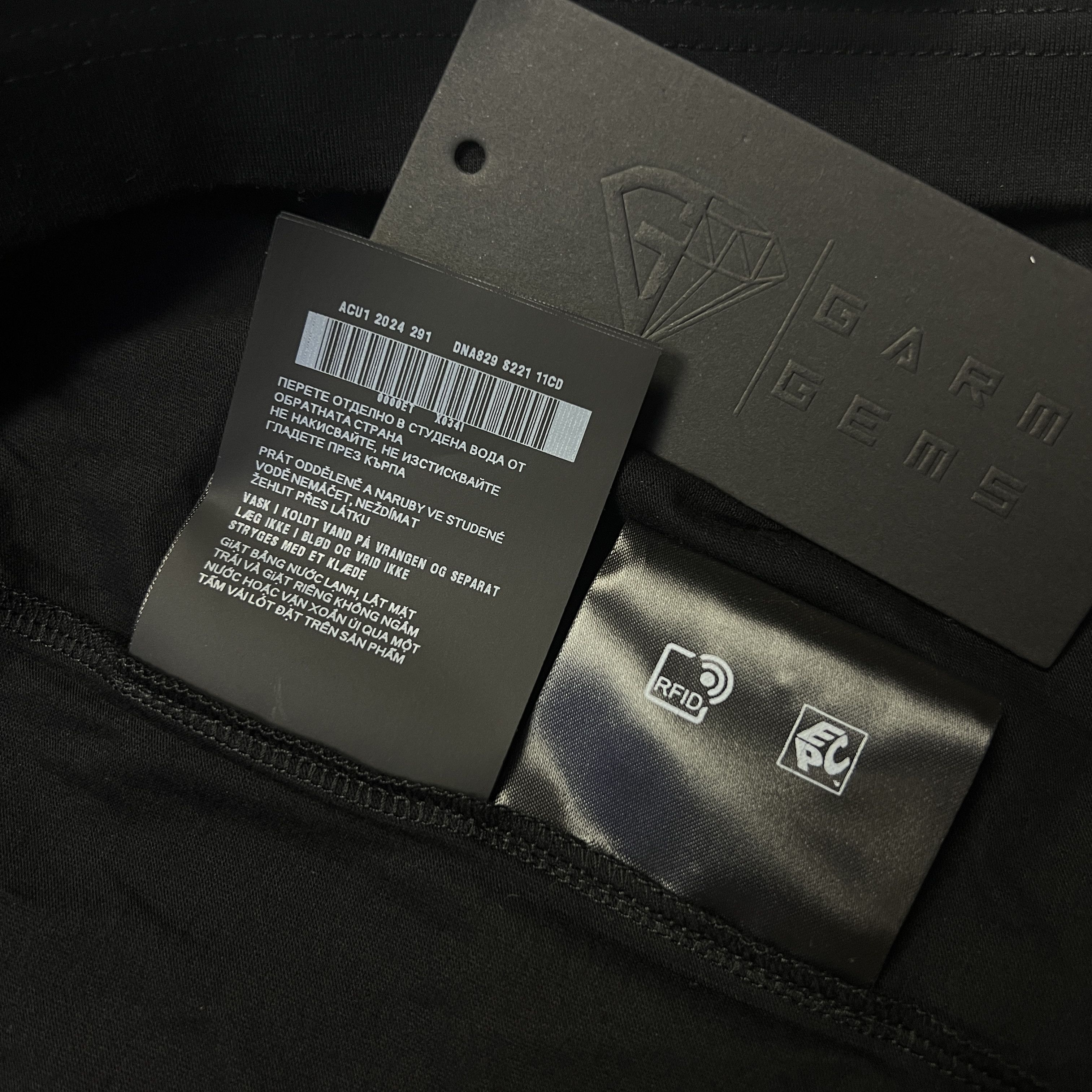 Prada Prada Plain Cotton T-Shirt Size US L / EU 52-54 / 3 - 7 Thumbnail
