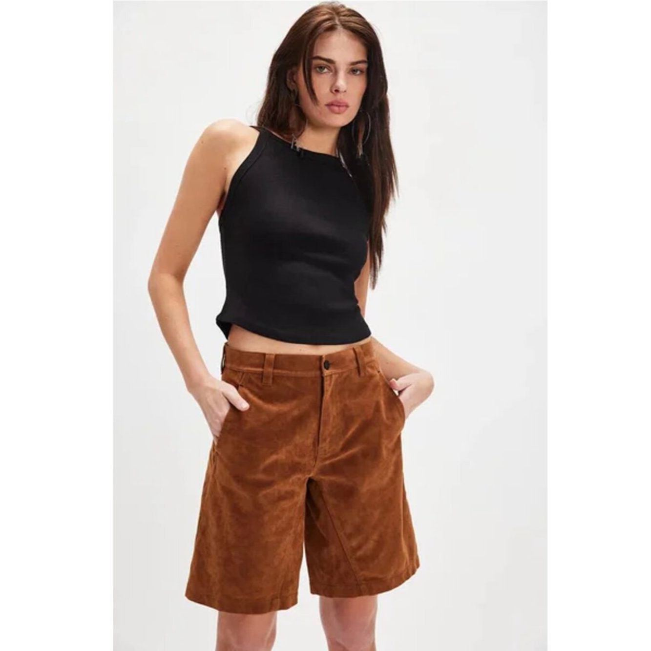 Free People NWT New Free People Dylan Vegan Suede Long Shorts In Carame Size 27" / US 4 / IT 40 - 1 Thumbnail