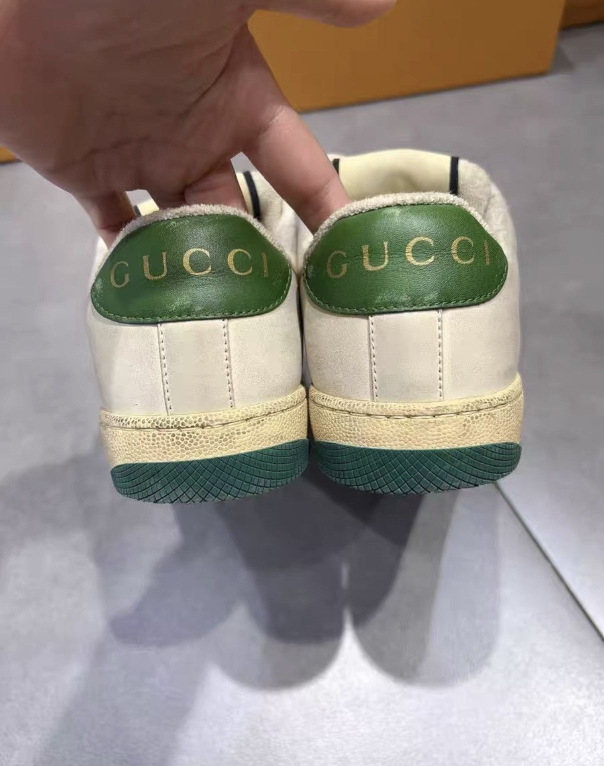 Gucci Gucci Dirty Sneakers J38 Size US 5.5 / IT 35.5 - 2 Thumbnail