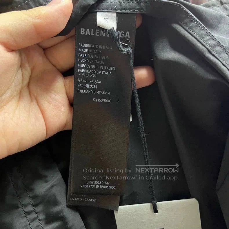 Balenciaga Balenciaga Black Logo Print Button Jacket. Size US S / EU 44-46 / 1 - 5 Thumbnail