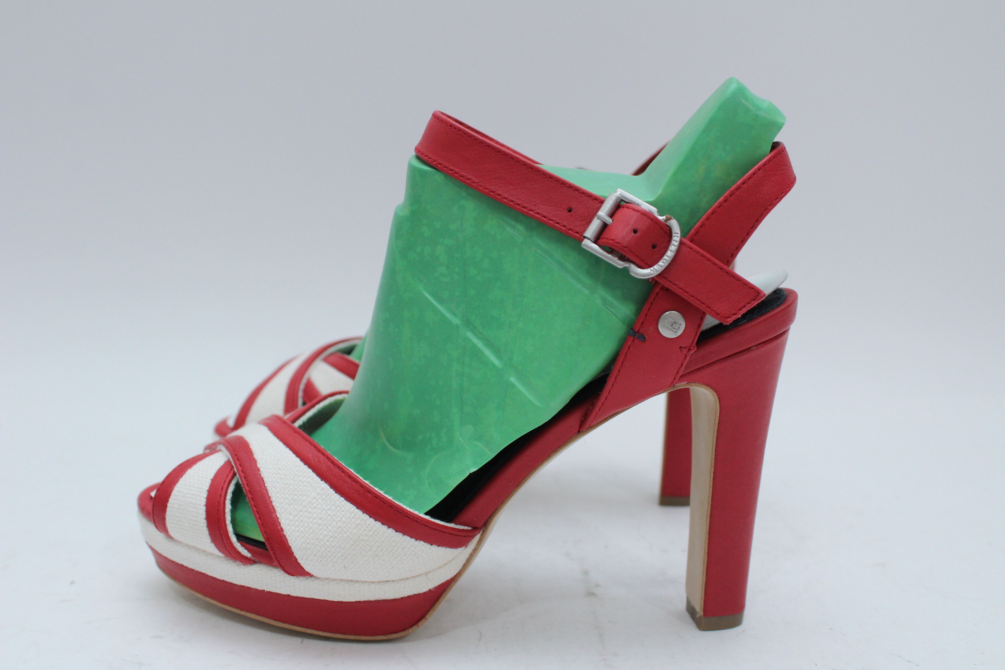Tommy Hilfiger Tommy Hilfiger Sandals Hells Size 38 Authentic Vintage Size US 8 / IT 38 - 3 Thumbnail