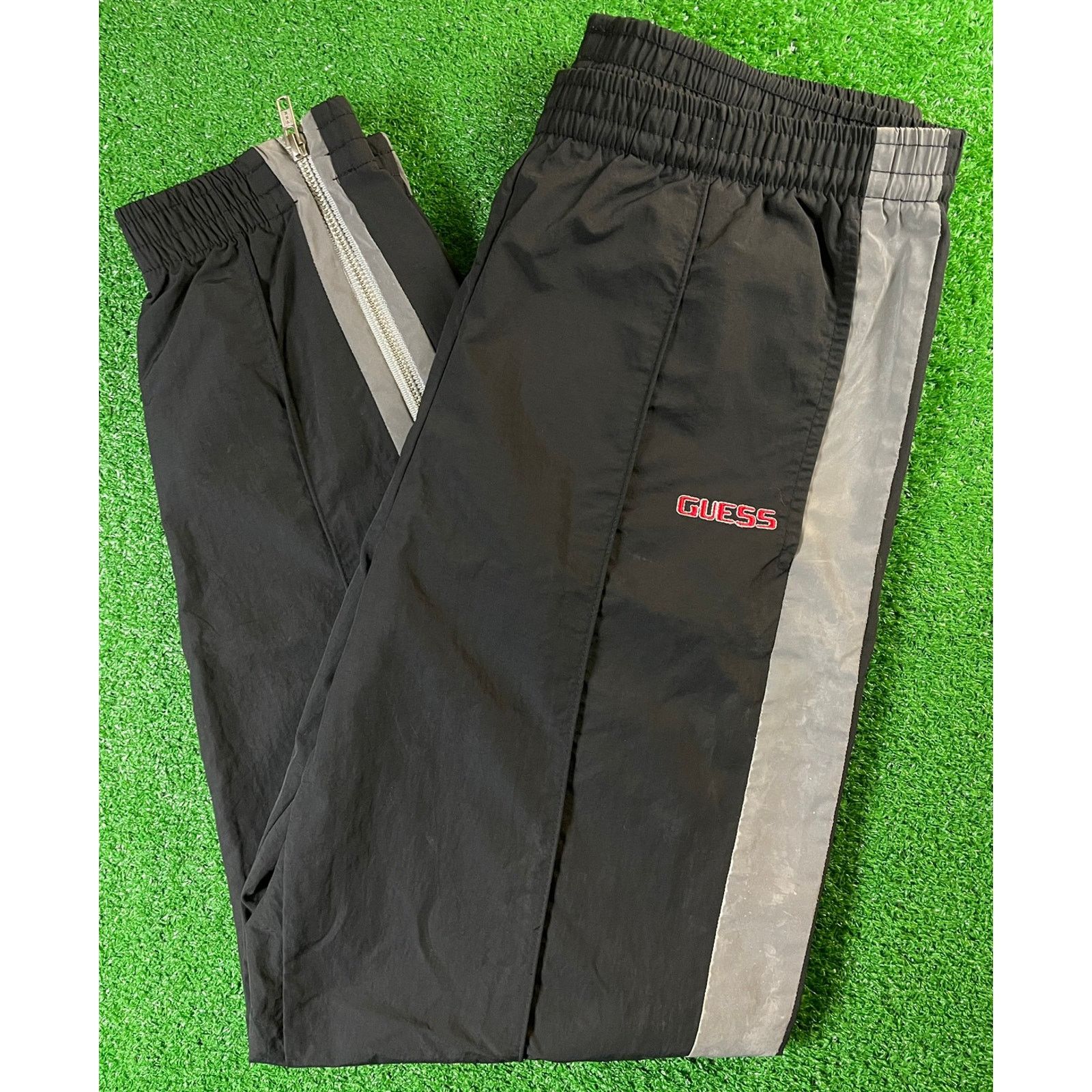 Guess × Round Two × Vintage Round Two x Guess Vintage Style 3M Large 32 Black Joggers Size US 32 / EU 48 - 1 Thumbnail