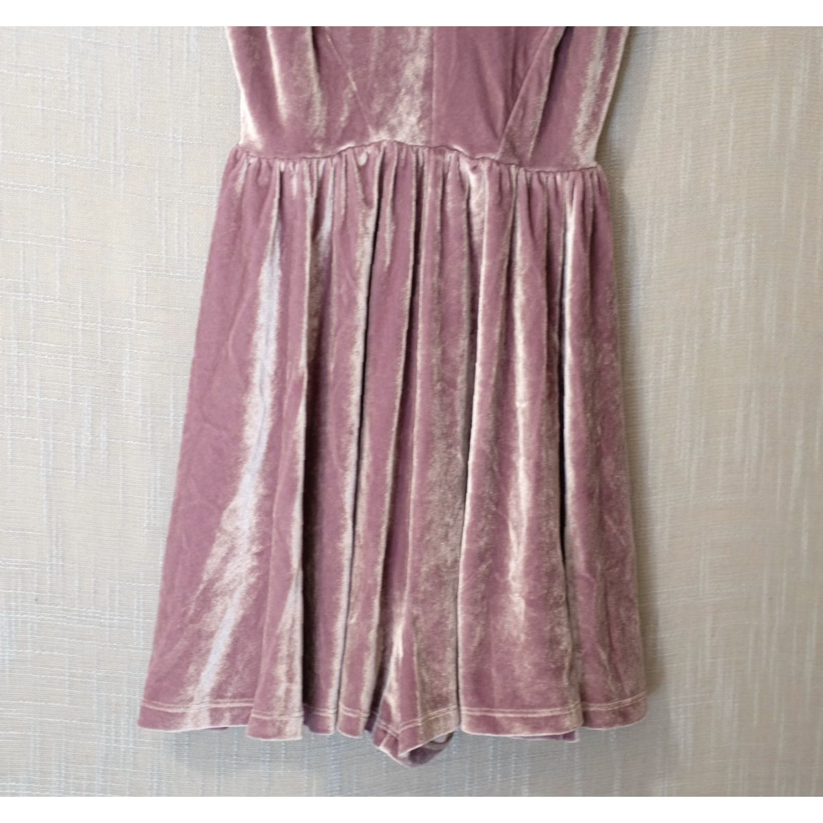 Vintage Silence + Noise Romper Womens L Velvet Stretch Spaghetti Straps Showgirl #A1-64 Size 36" / US 14 / IT 50 - 3 Thumbnail