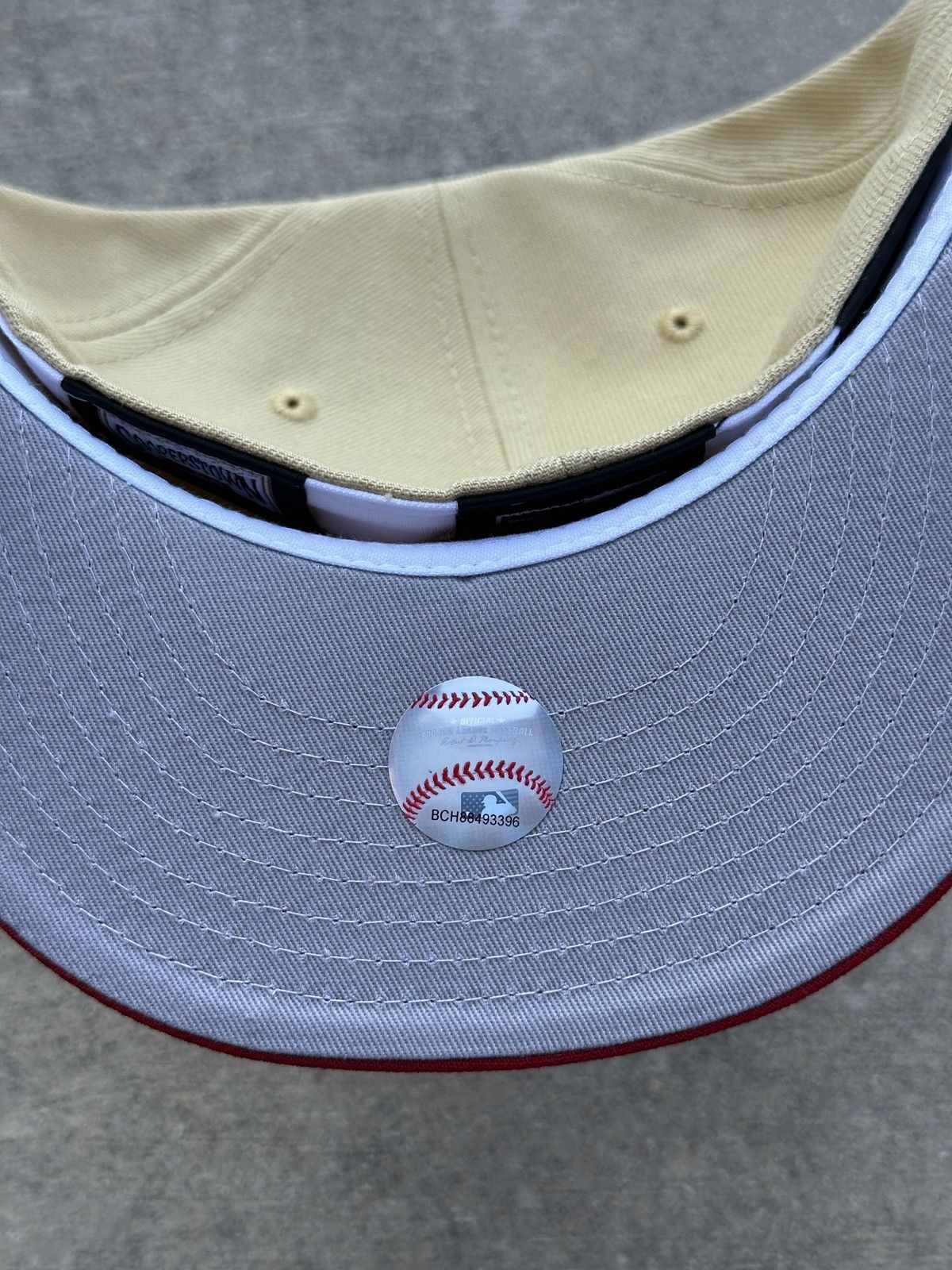 MLB × New Era St. Louis Cardinals Side Batty Vegas Gold Two Tone 7 1/4 STL Size ONE SIZE - 3 Thumbnail
