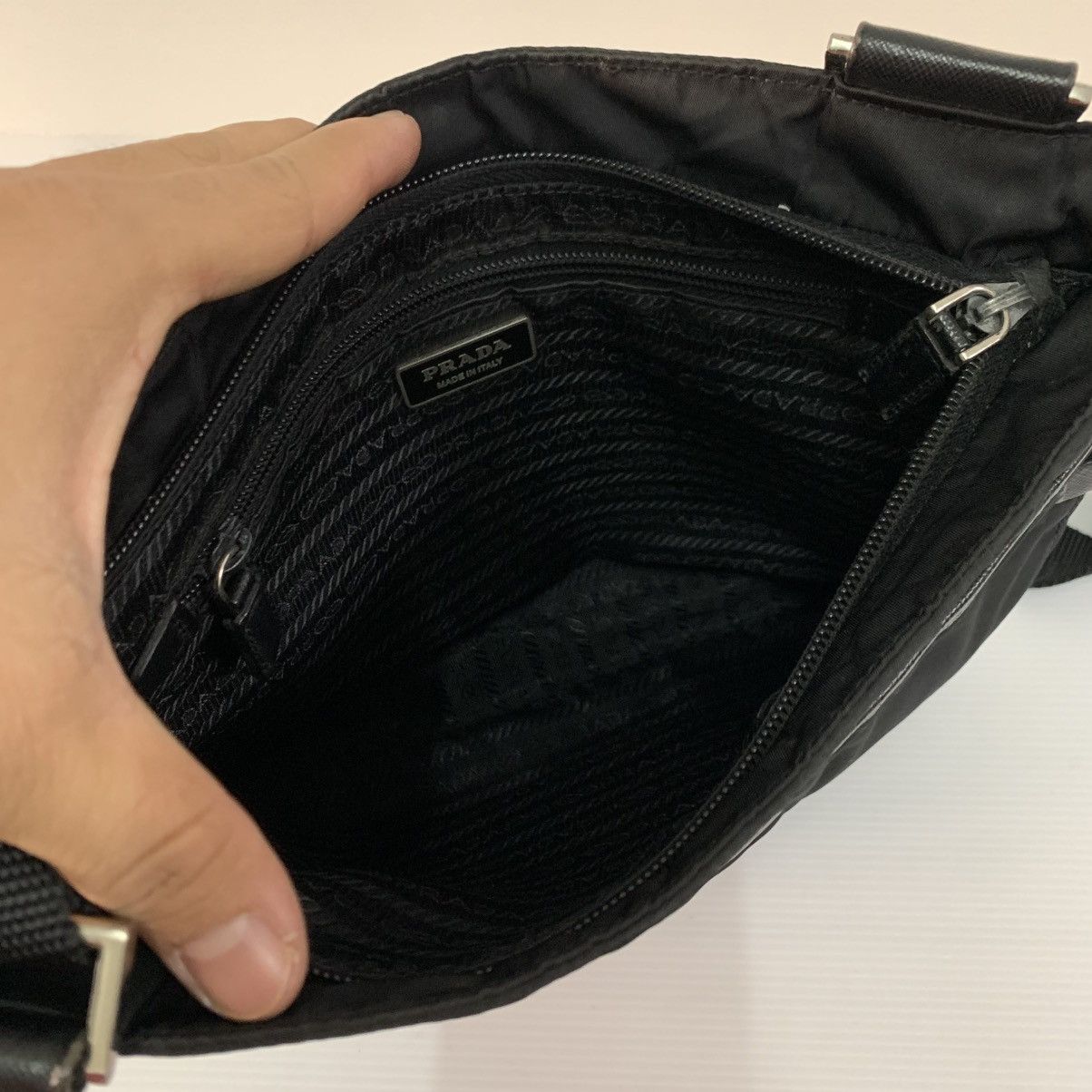 Prada Prada Black Nylon Slingbag Size ONE SIZE - 8 Thumbnail
