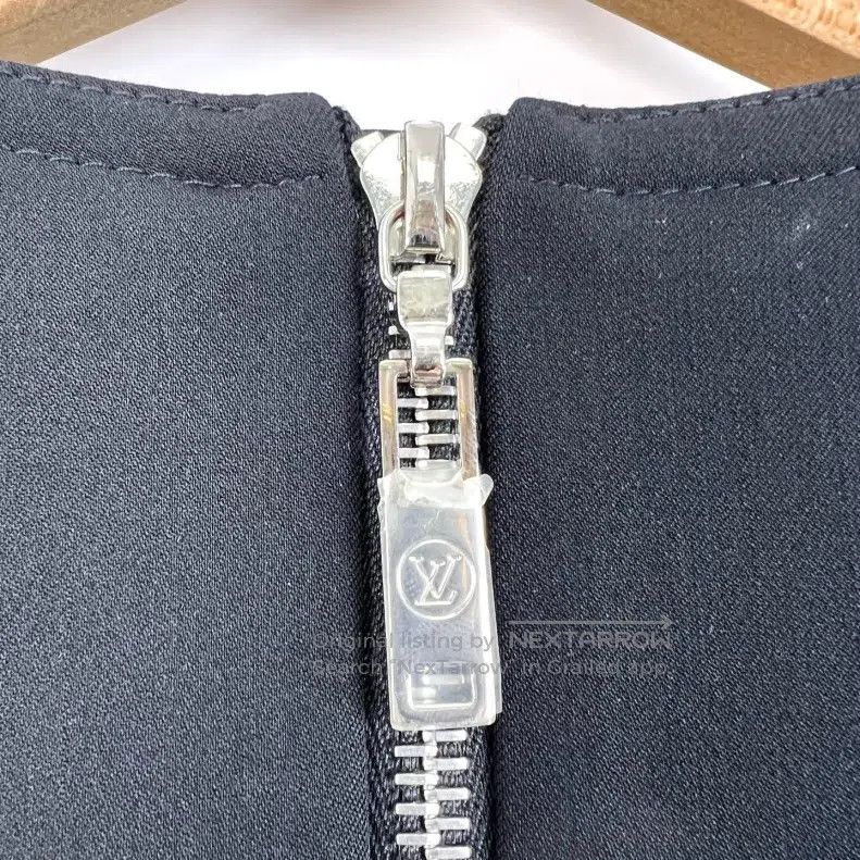 Louis Vuitton Louis Vuitton Black lace-up detail zipper A-line short sle Size XXS / US 00 / IT 34 - 5 Thumbnail
