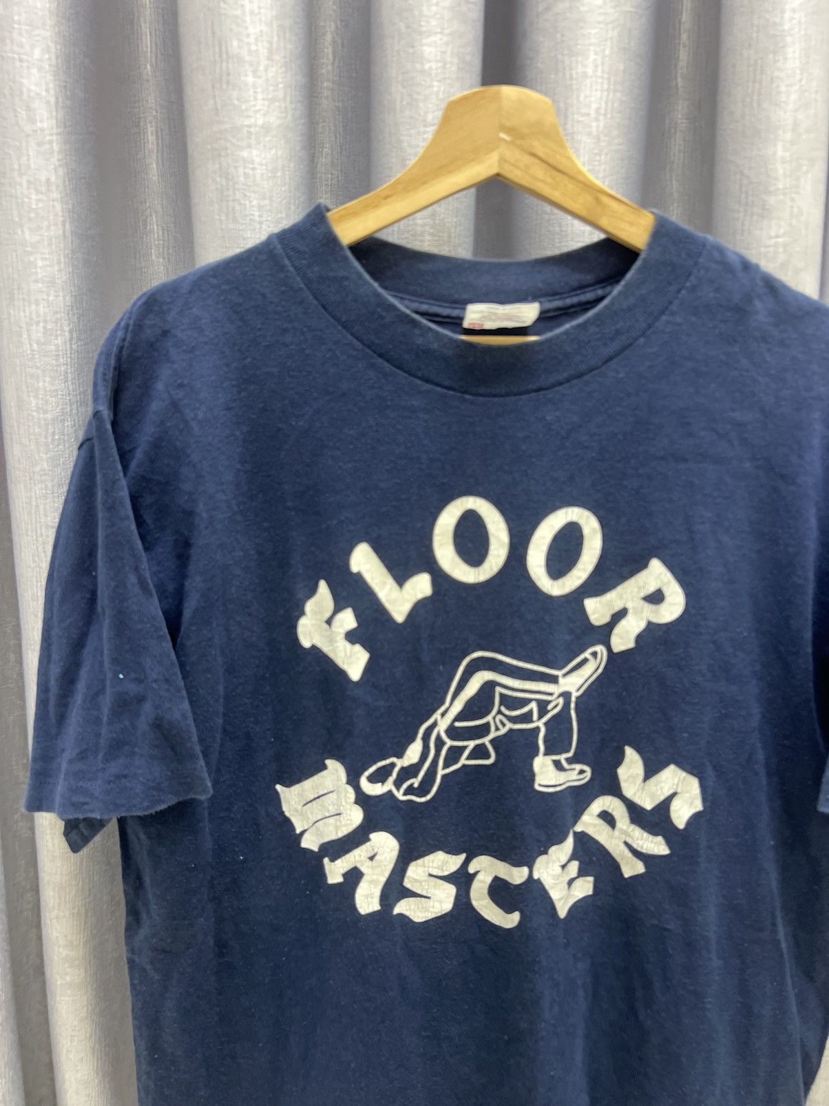 Rap Tees Vintage 90s Singgle Stich Floor Masters Break Dance Tee Size US L / EU 52-54 / 3 - 2 Thumbnail