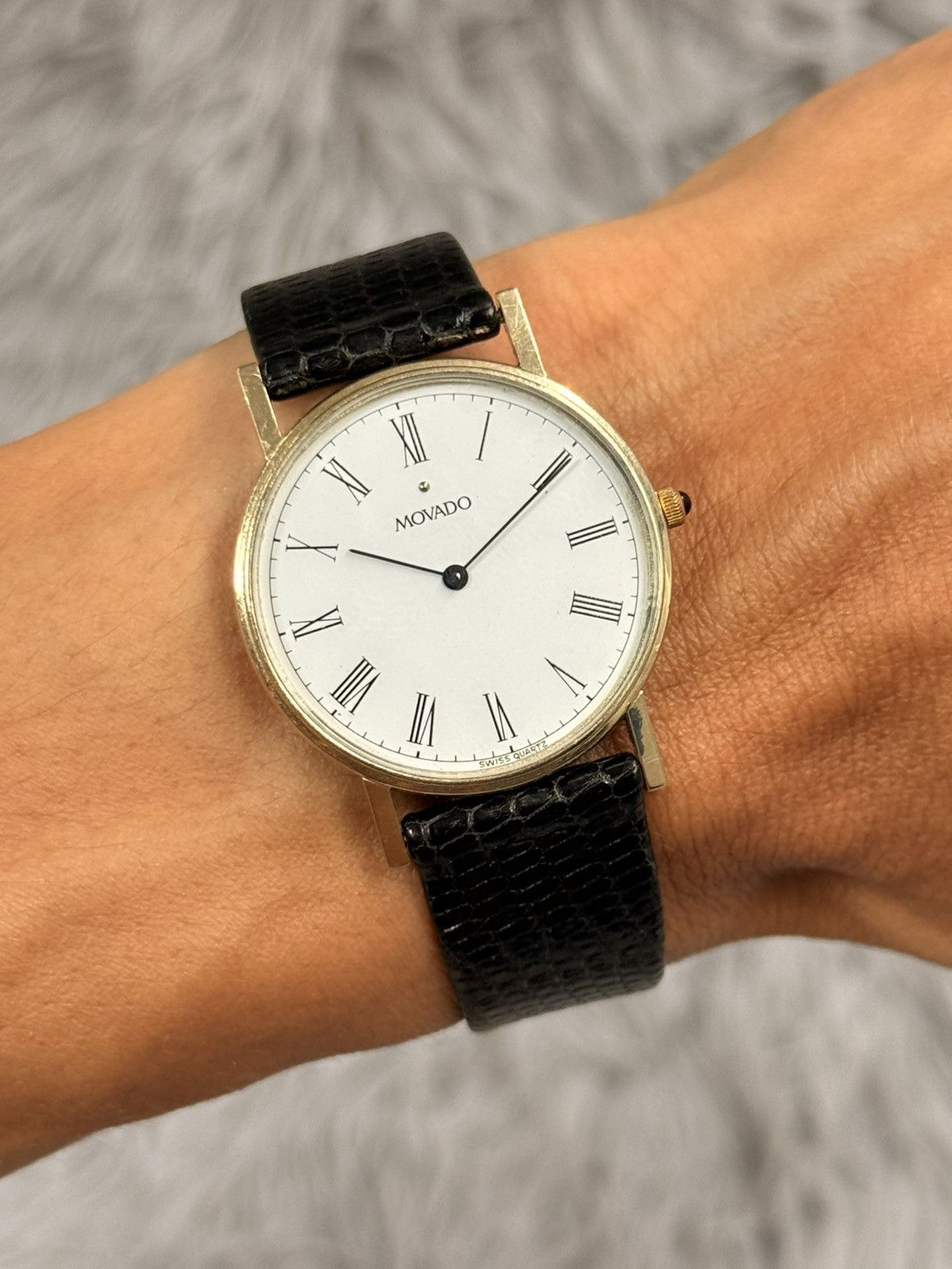 Vintage MOVADO ETA Swiss Quartz Men’s Watch 14K Solid Gold Size ONE SIZE - 2 Thumbnail