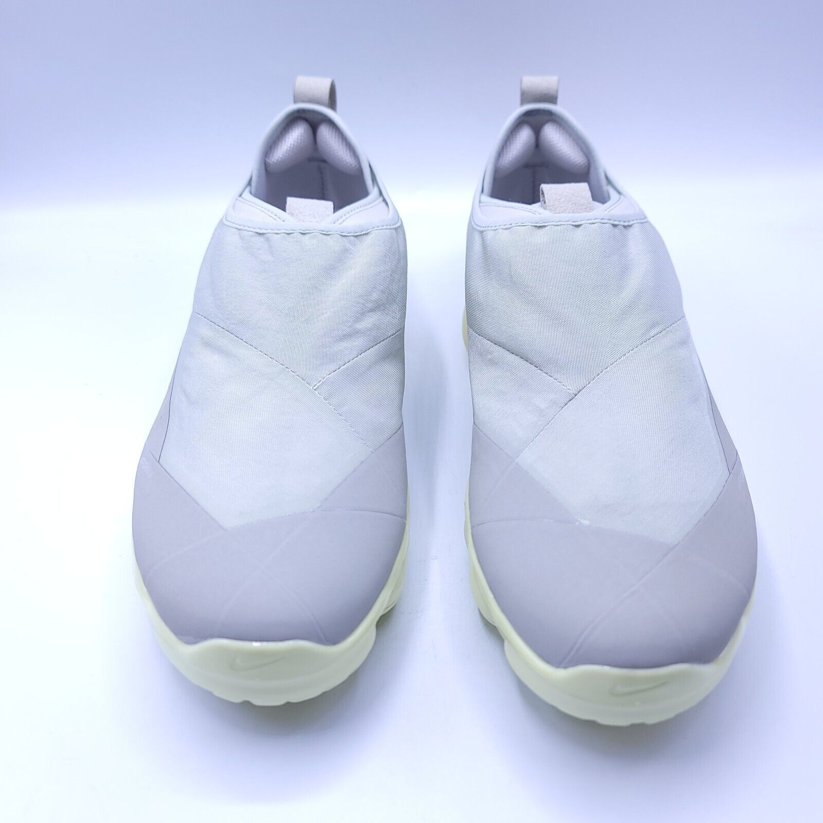 Nike Nike Air Vapormax Moc Roam Shoe Men Size 9.5 DZ7273-100 Gray Size US 9.5 / EU 42-43 - 2 Thumbnail