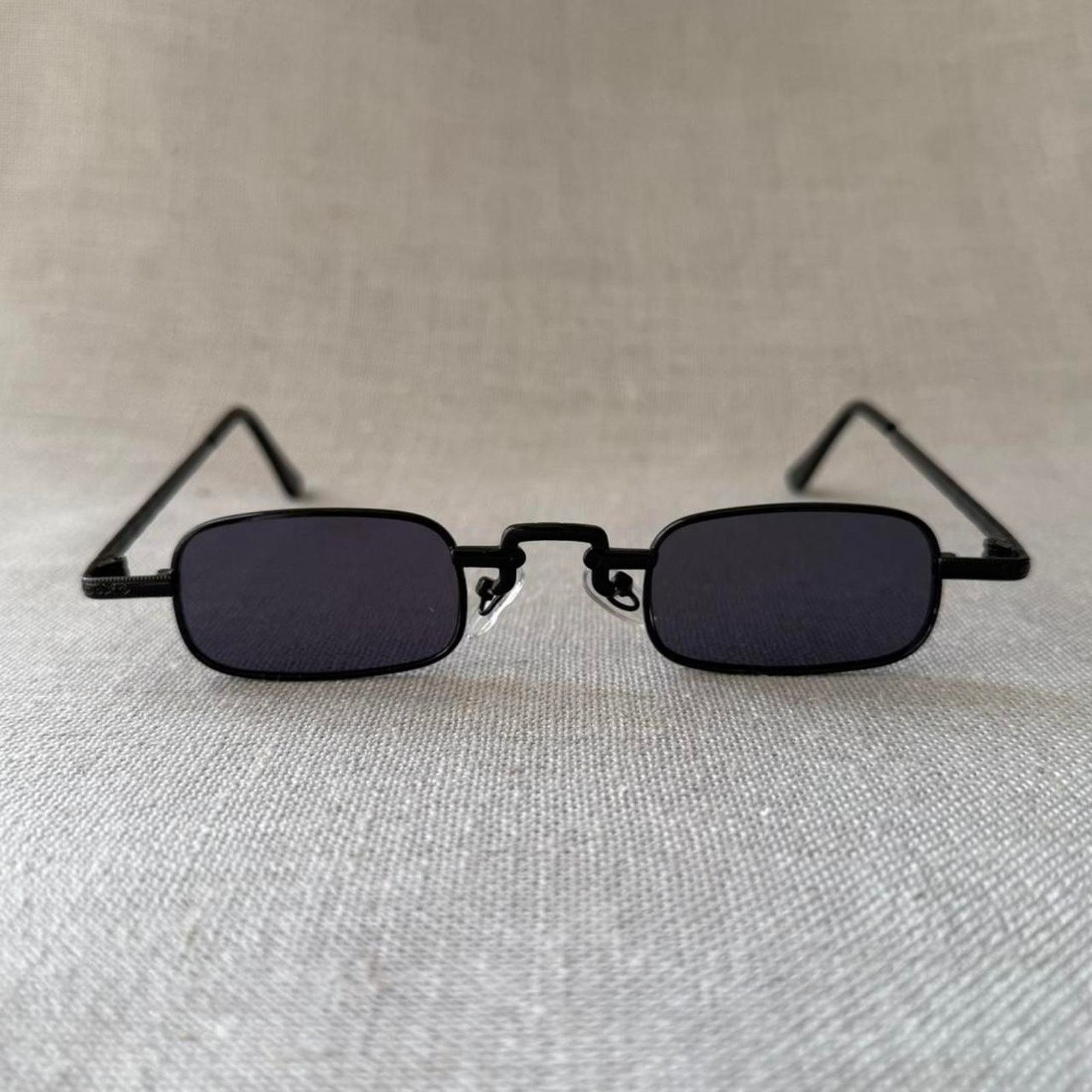 Other Vintage style black oval frame WMNS2 Size ONE SIZE - 1 Thumbnail