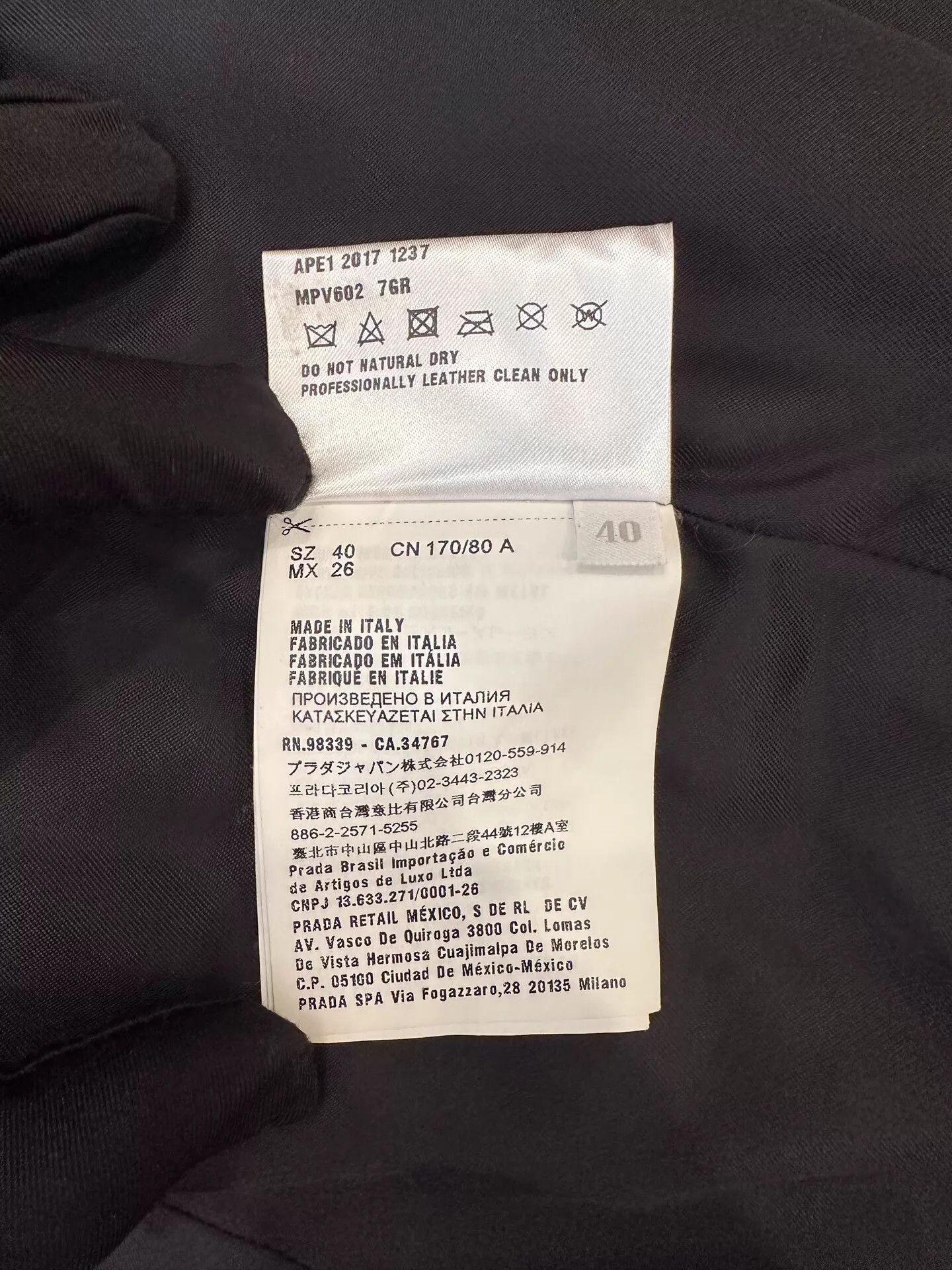 Miu Miu MIU MIU Black Leather Red Star Crystal Logo Jacket Size S / US 4 / IT 40 - 8 Thumbnail