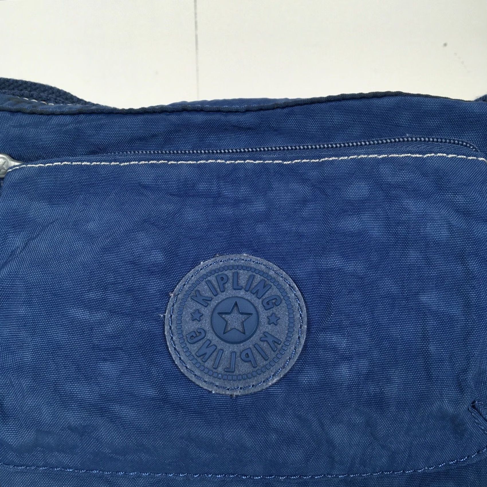 Vintage VINTAGE Kipling Dark Blue Mini Hobo Handbag Purse Shoulder Bag Zip 90s Women’s Size ONE SIZE - 3 Thumbnail
