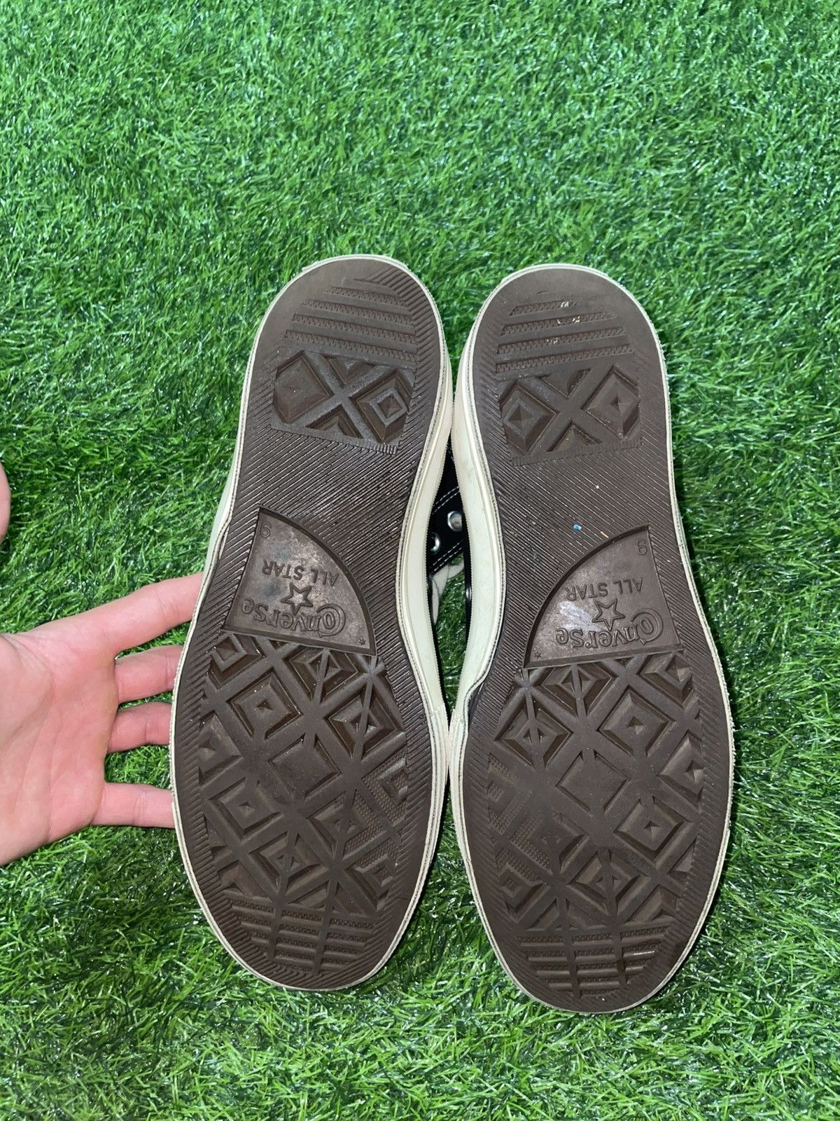 CDG by Comme des Garcons × Comme des Garcons PLAY Cdg Comme Des Garçons Converse Size M9 W11 Size US 9 / EU 42 - 6 Thumbnail