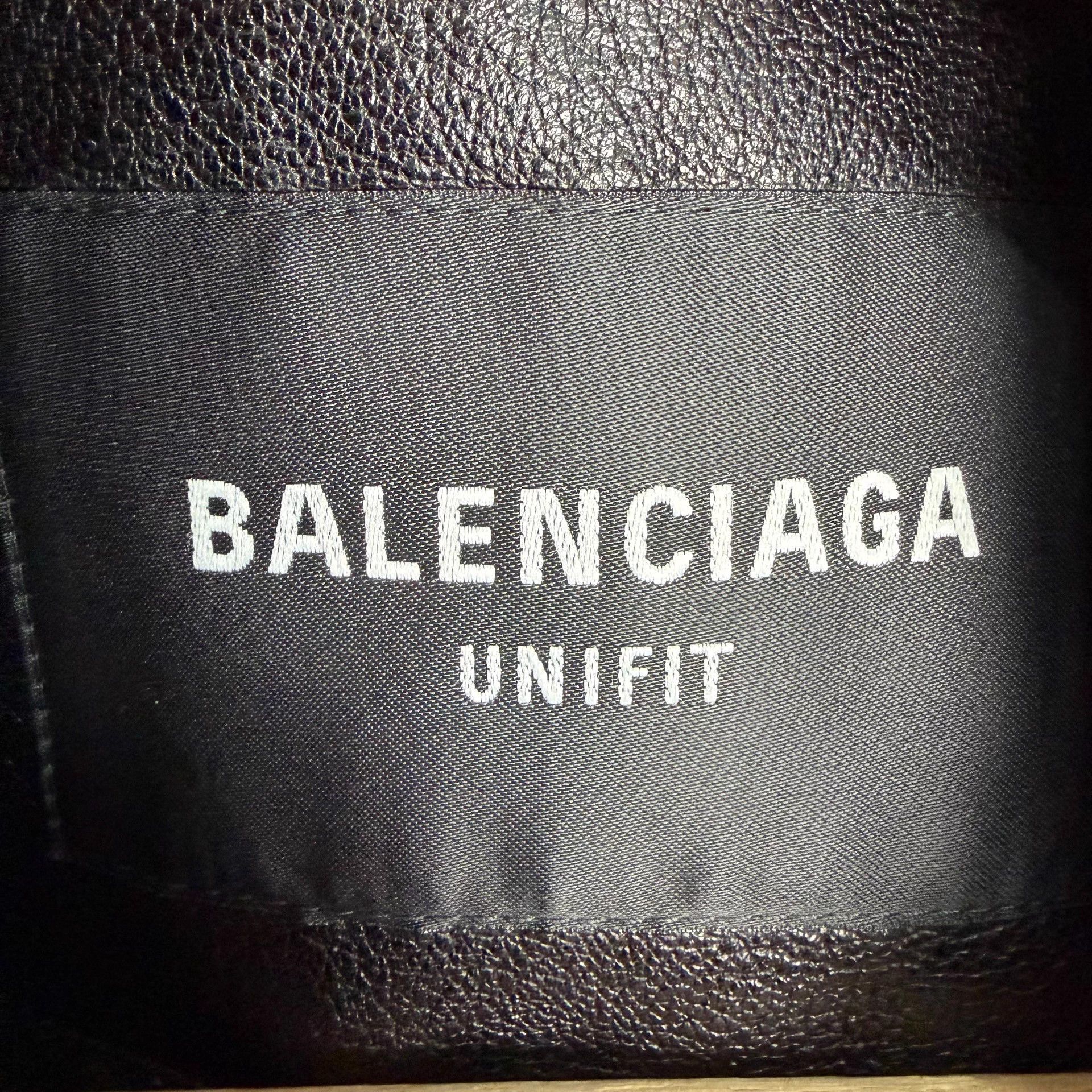 Balenciaga Balenciaga Taxi Blouson Kanye Padded Leather S New Size US S / EU 44-46 / 1 - 7 Thumbnail