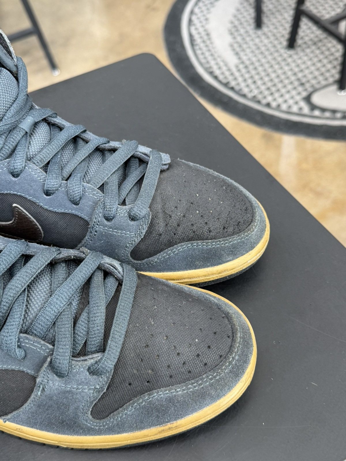 Nike Nike SB Dunk High Classic Charcoal Tar Size 9.5 (2012) Size US 9.5 / EU 42-43 - 8 Thumbnail