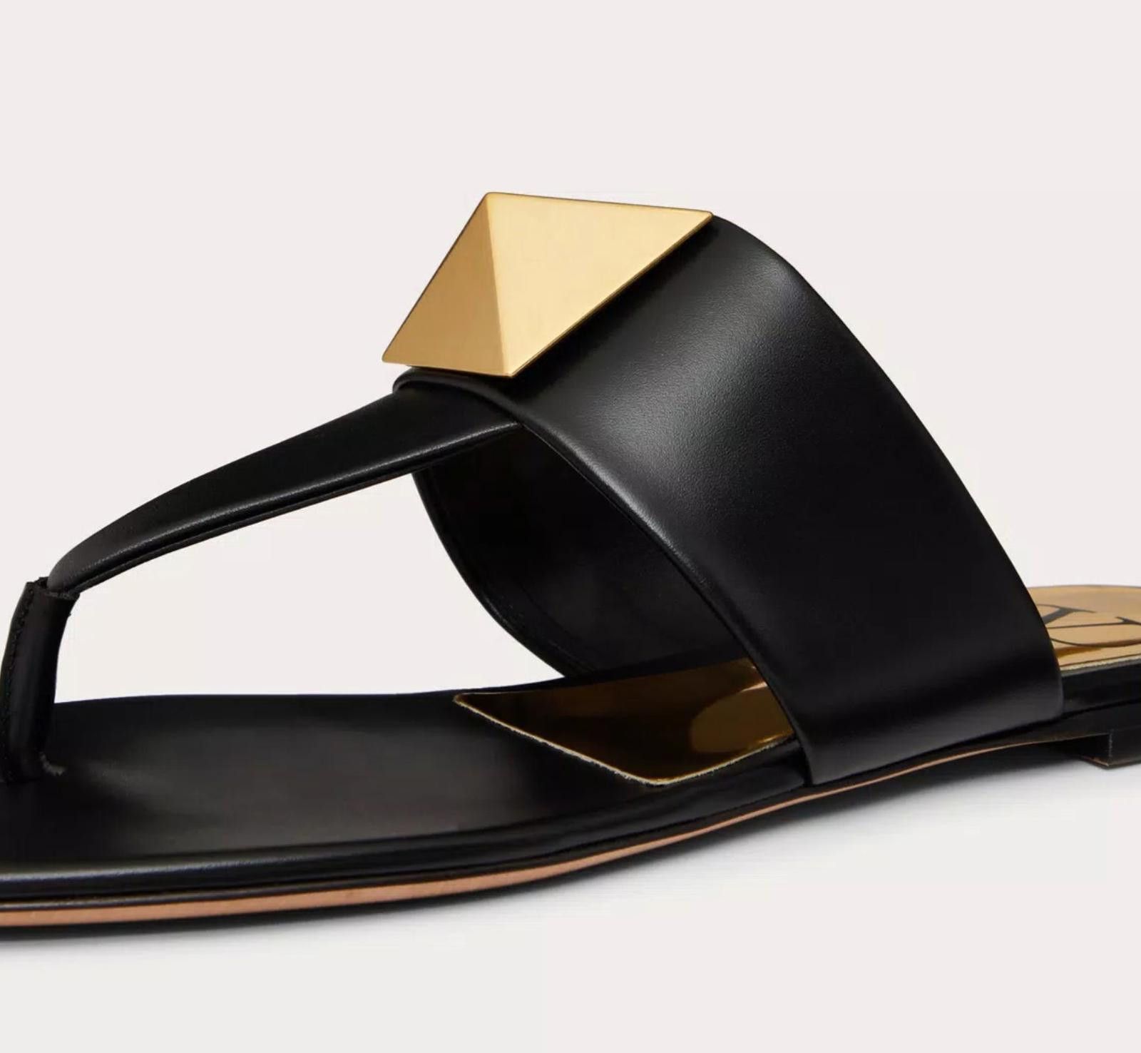 Other Valentino One Stud Flat Thong Sandal Size US 7.5 / IT 37.5 - 3 Thumbnail