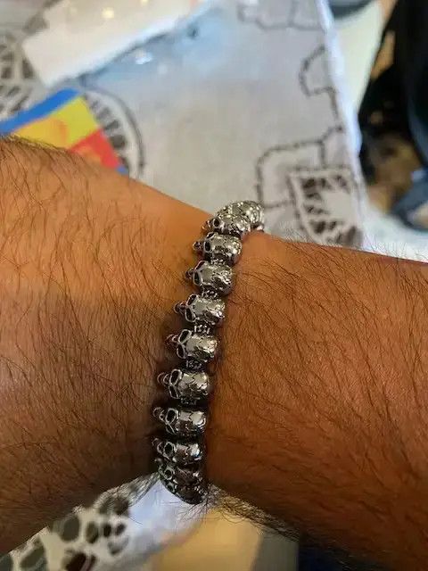 VIBE Skulls Hand Punk Bracelet Size ONE SIZE - 1 Thumbnail