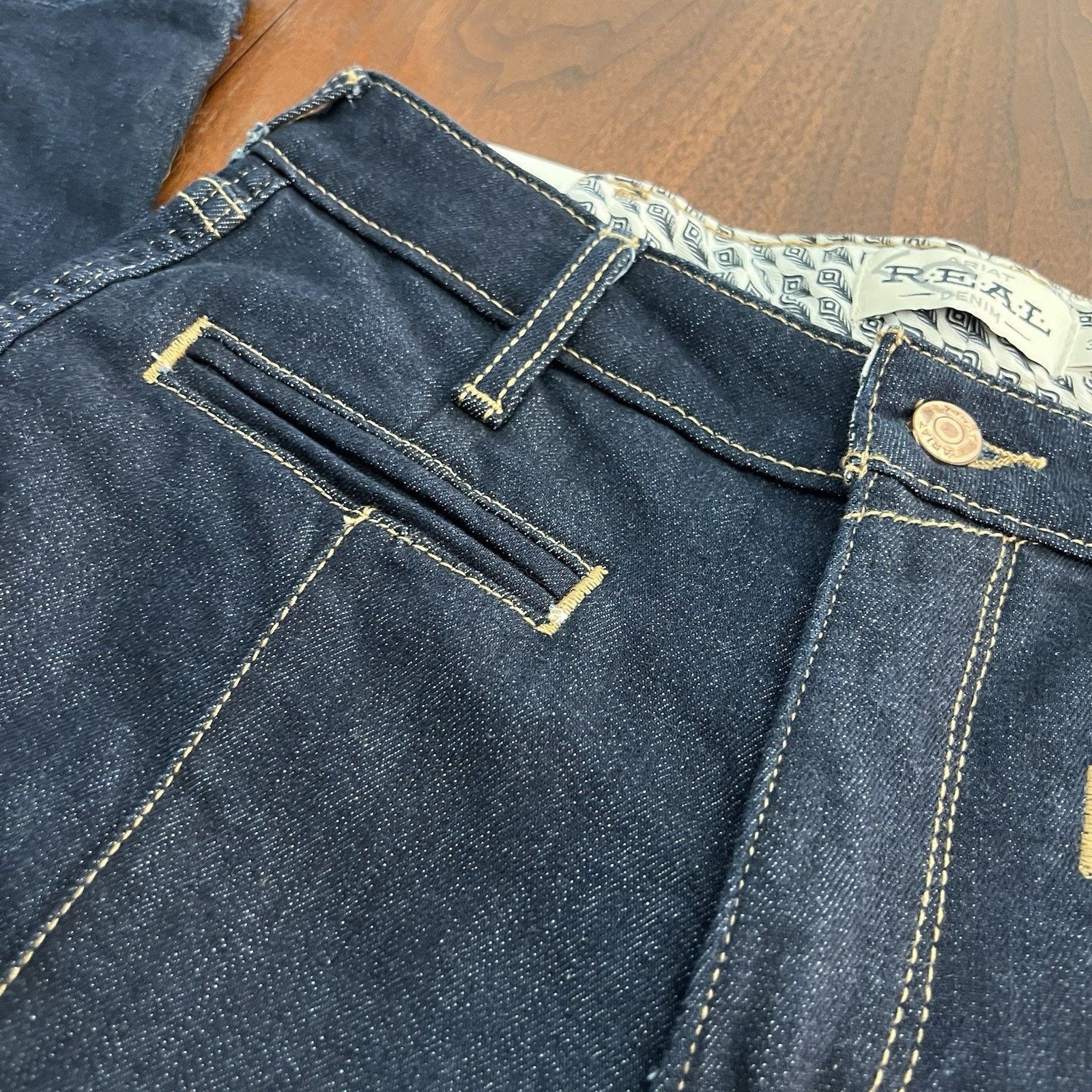 Ariat NWT Ariat R.E.A.L 32R High Rise Flare Jean Dark Wash Western Size 32" / US 10 / IT 46 - 3 Thumbnail