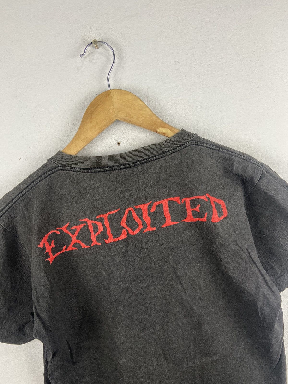 Band Tees × Vintage Exploited Punk Band Tee Size US M / EU 48-50 / 2 - 10 Thumbnail