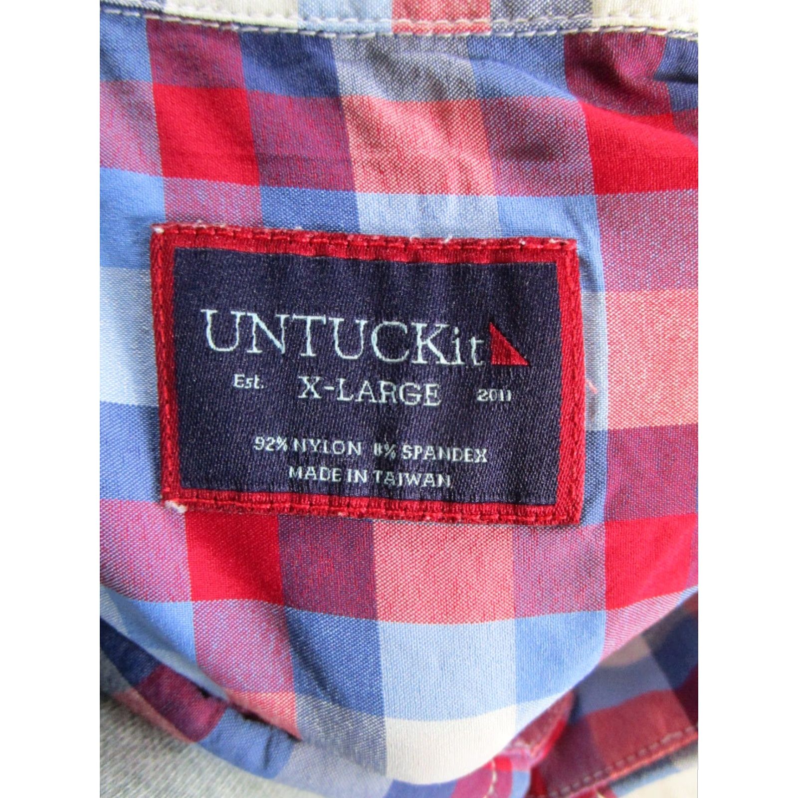 UNTUCKit UNTUCKit Stever Hill Shirt Mens XL Red White Blue Button Up Size US XL / EU 56 / 4 - 3 Thumbnail