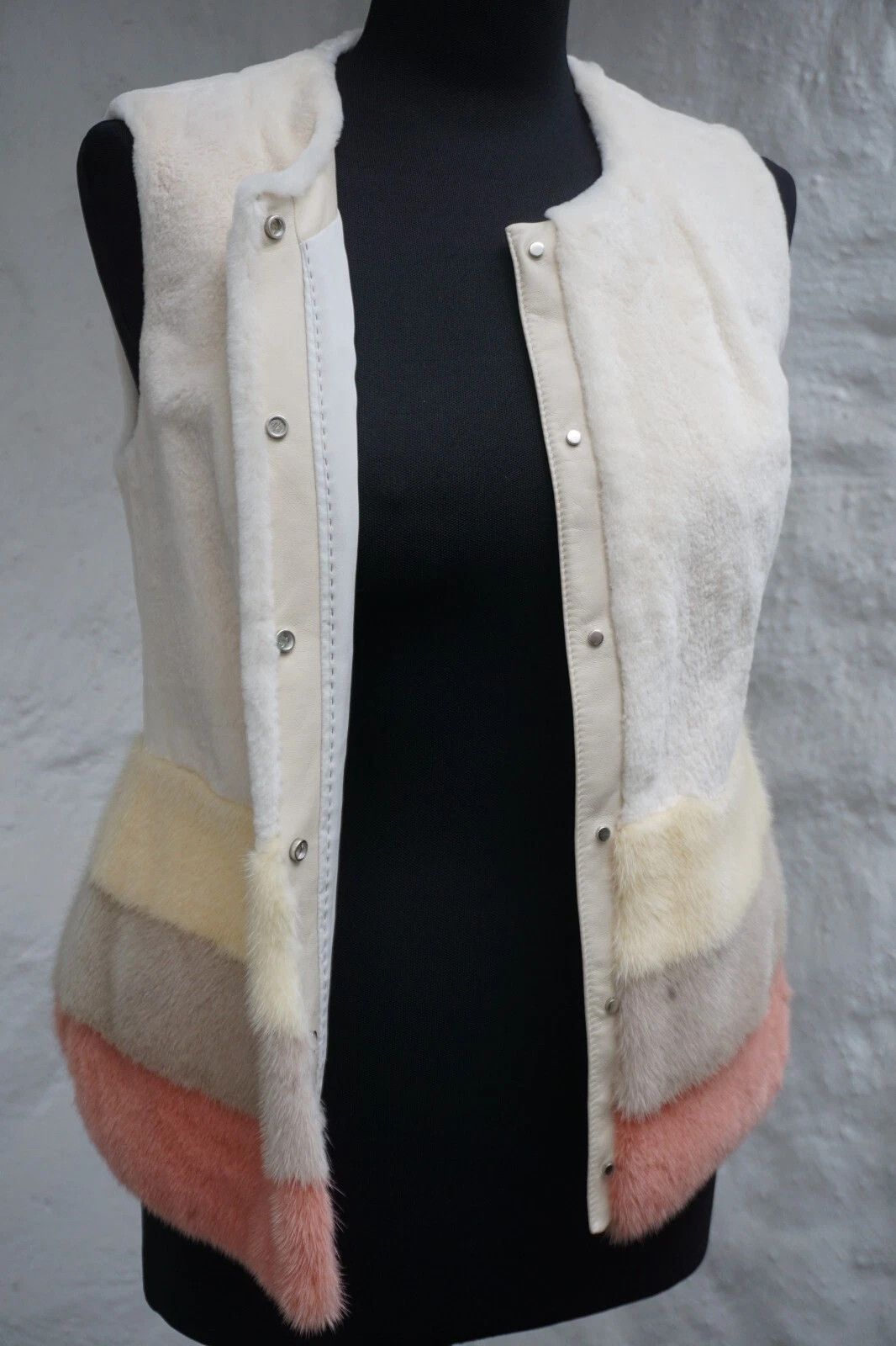 Loro Piana RARE New Loro Piana Women Visone Mink Fur Vest Jacket Small Size S / US 4 / IT 40 - 3 Thumbnail