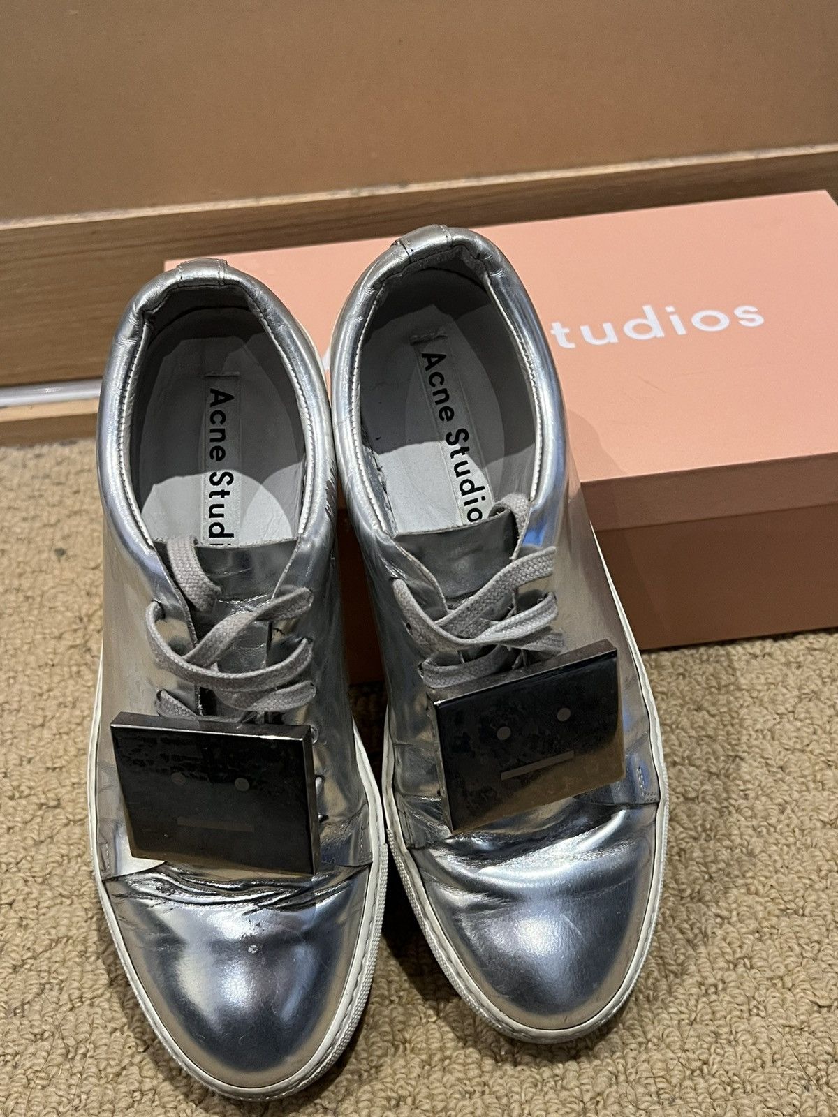 Acne Studios Acne Studio Metallic Smile Face Sneaker Size US 7 / IT 37 - 4 Thumbnail