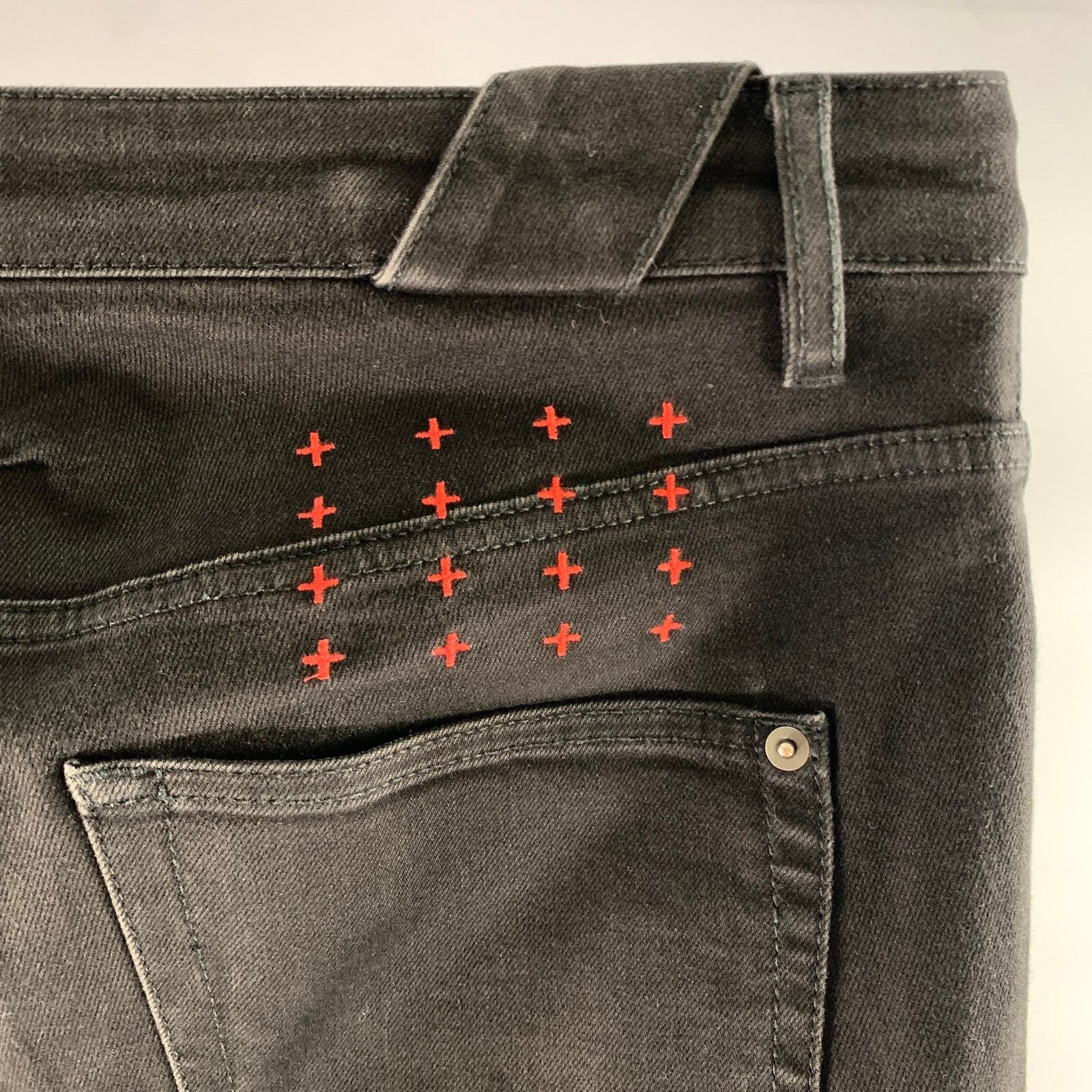 Ksubi KSUBI Size 32 Black Washed Embroidered Cotton Slim Fit Jeans Size US 32 / EU 48 - 2 Thumbnail