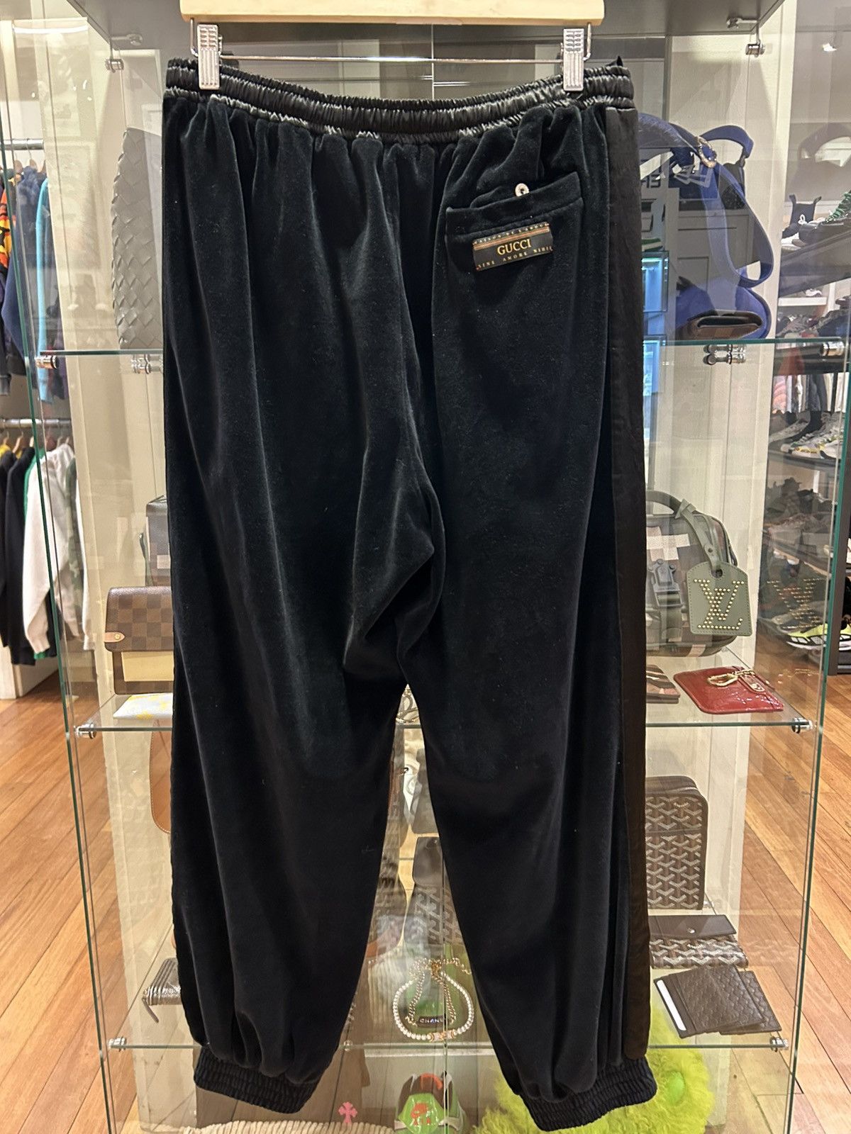 Gucci Gucci Maison De L’amour Velour Sweatpants Size US 34 / EU 50 - 2 Thumbnail
