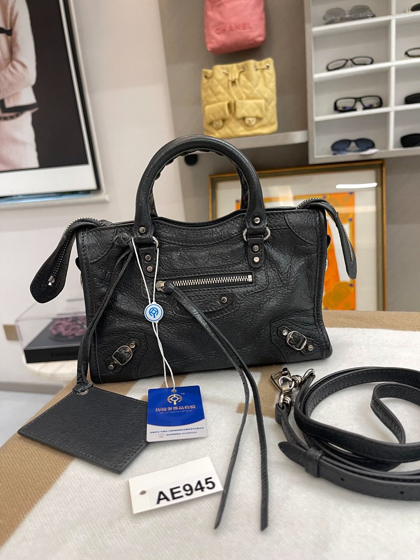 Balenciaga Pre-loved Bag Very good condition Size ONE SIZE - 1 Thumbnail