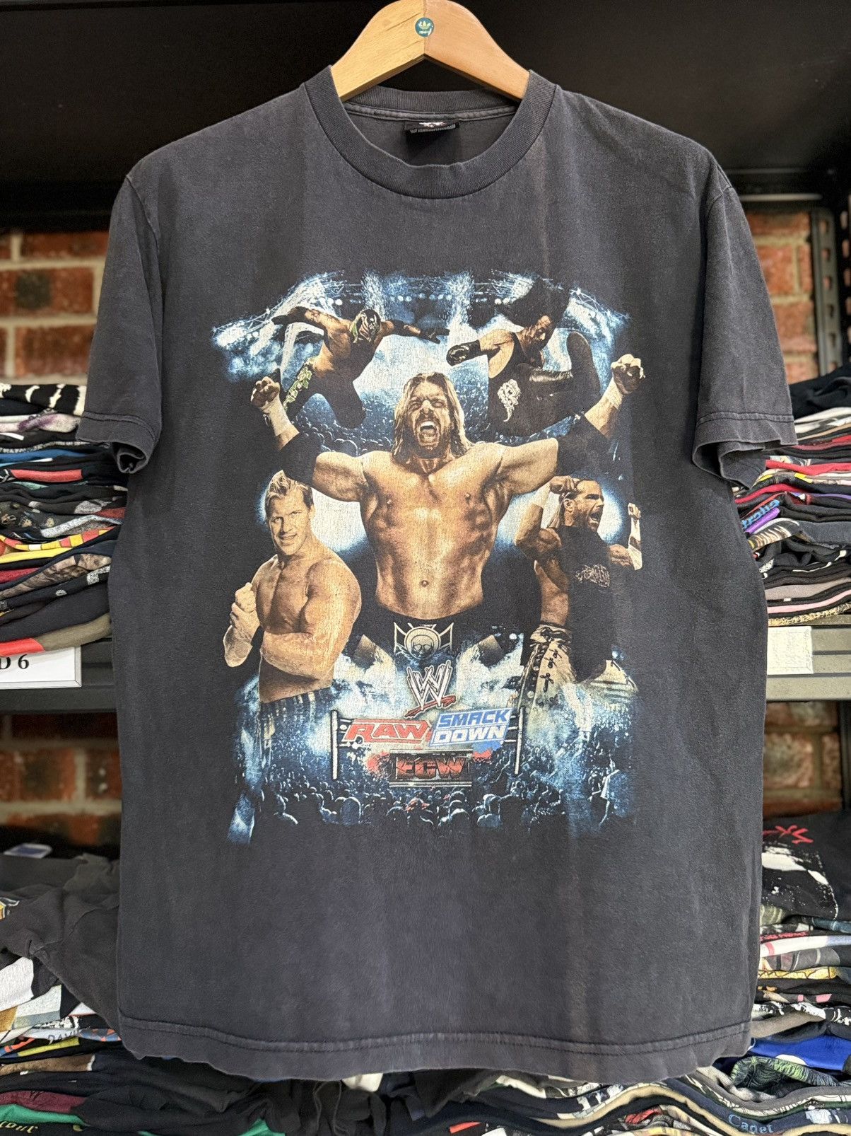 WWF Vintage ECW Raw Smack Down Wrestling Backhit Sun Faded Tee Size US L / EU 52-54 / 3 - 1 Thumbnail