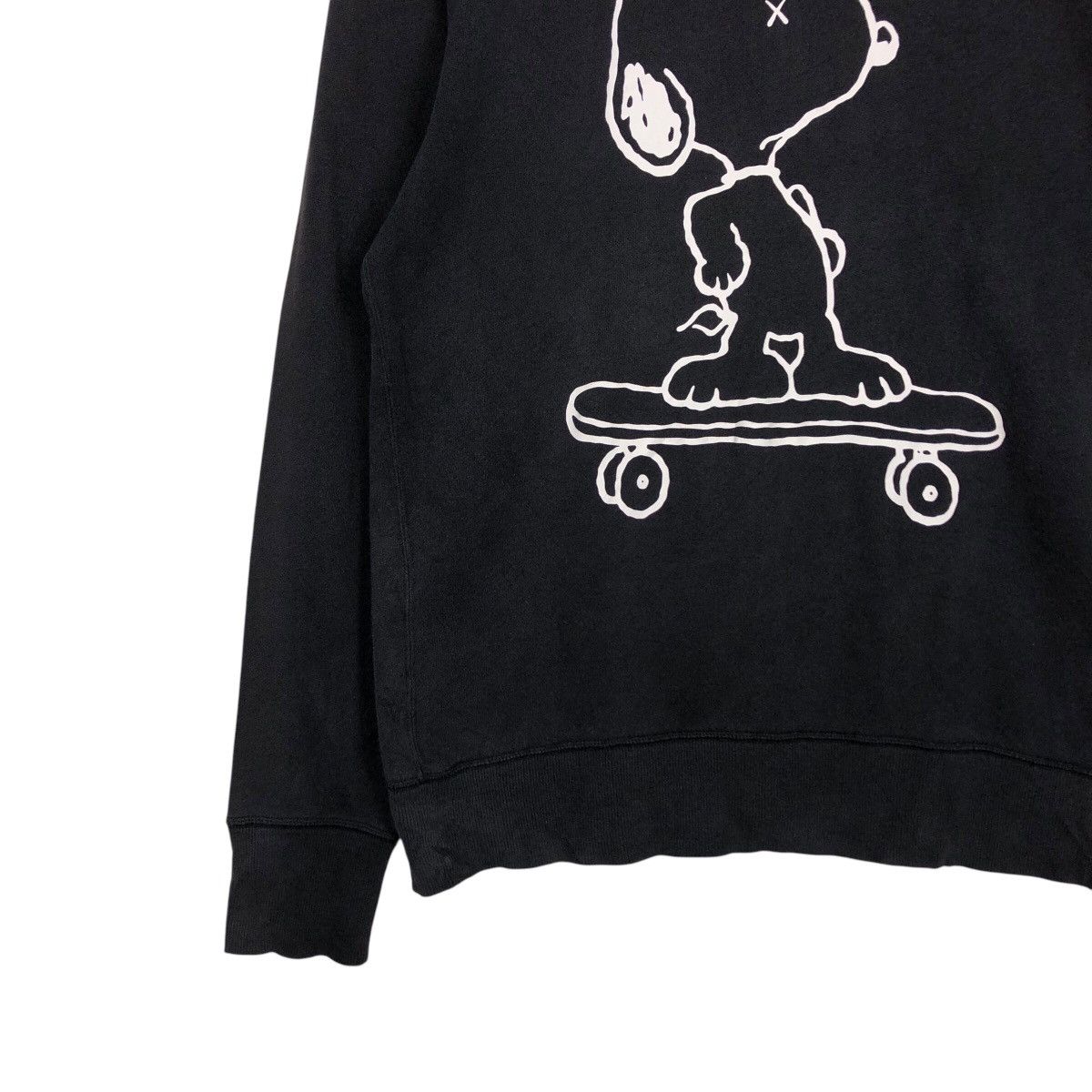 Cartoon Network × Japanese Brand 📌Vintage Sweatshirt Kaws X Peanuts Big Logo Size US M / EU 48-50 / 2 - 5 Thumbnail