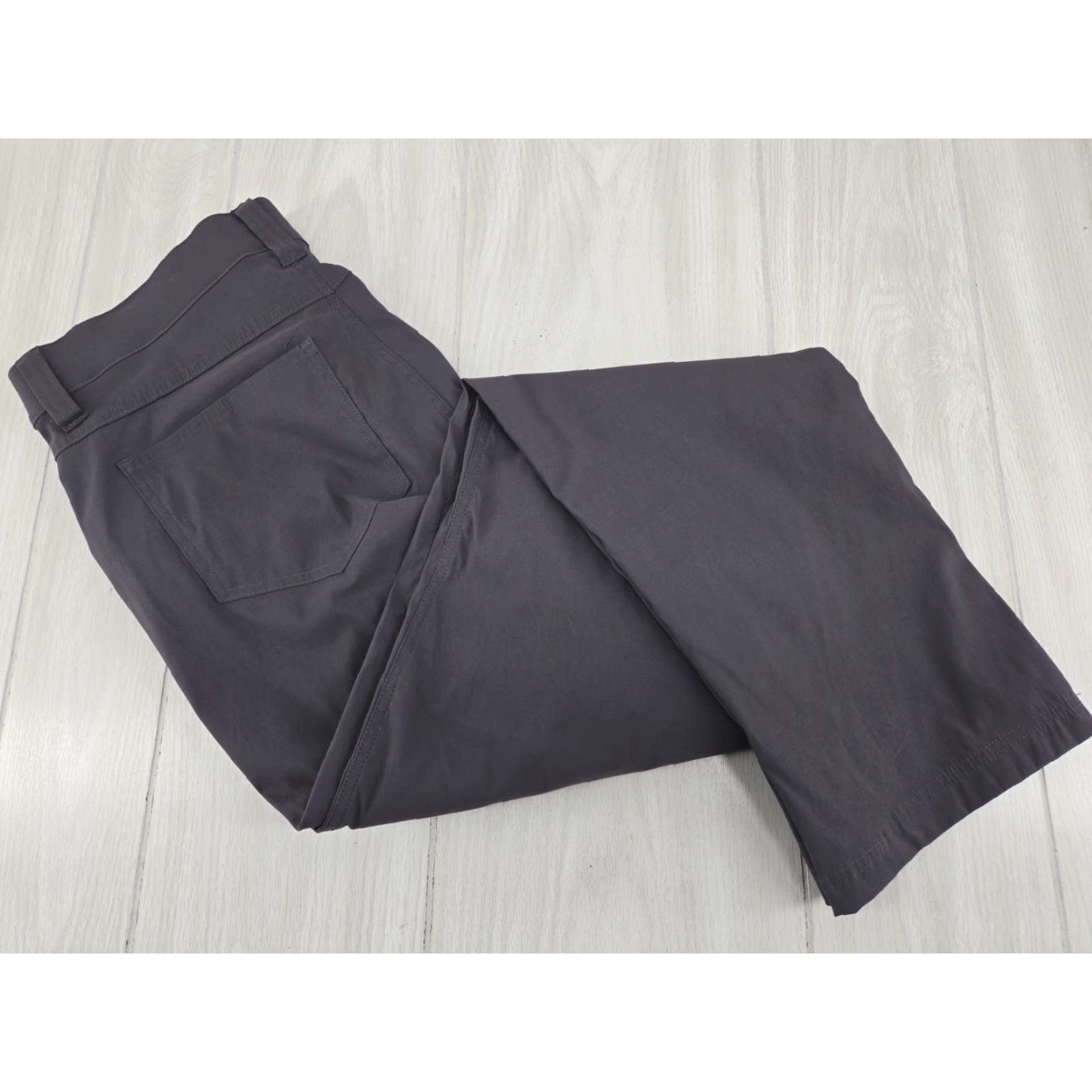 Orvis Orvis Pants Mens 32x32 Gray Chino Straight Leg Hiking Nylon Stretch Size US 32 / EU 48 - 4 Thumbnail