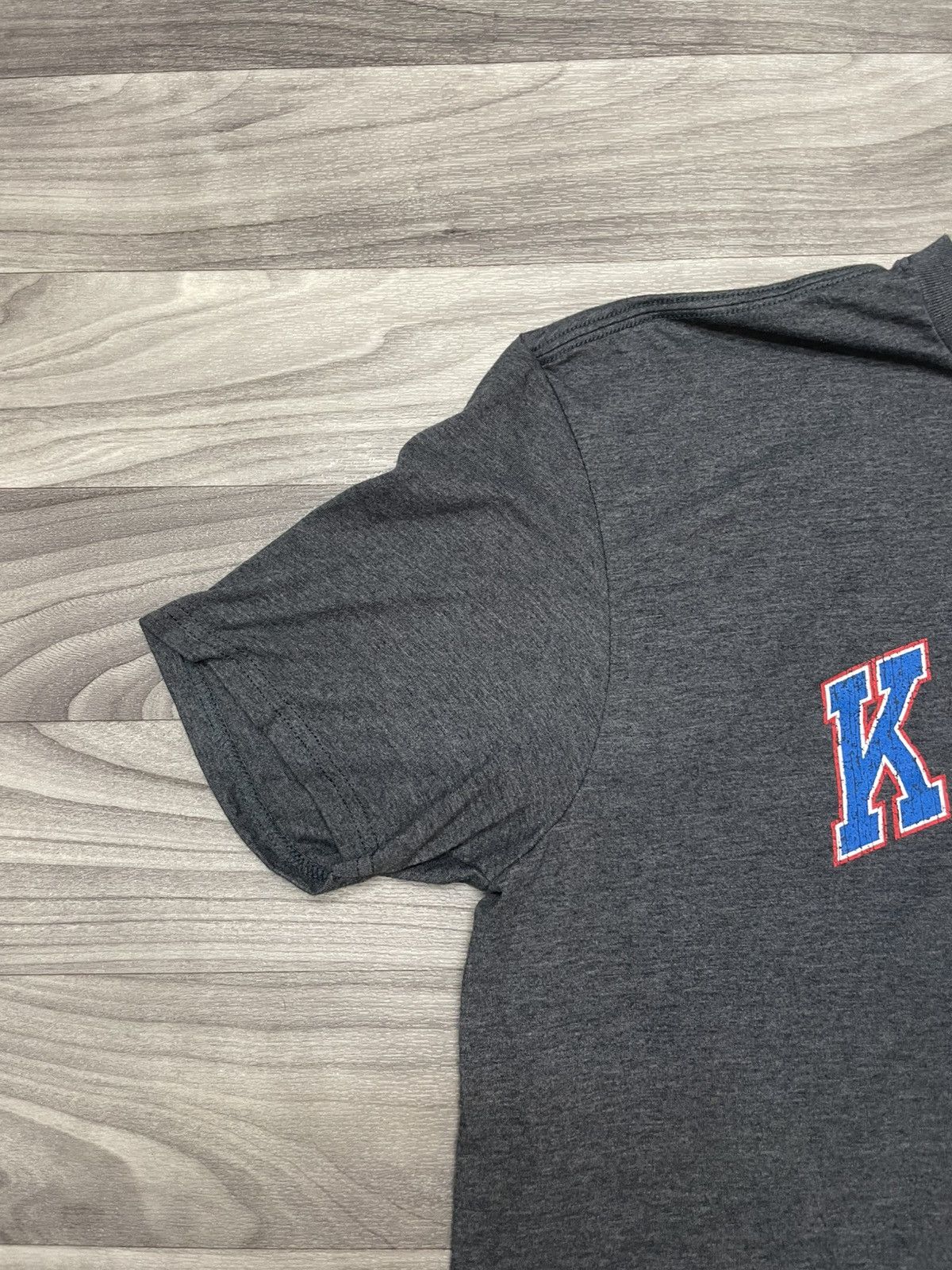 Anvil Anvil Made Kansas Jayhawks Arched Logo Tee XL Men’s Charcoal Size US XL / EU 56 / 4 - 3 Thumbnail