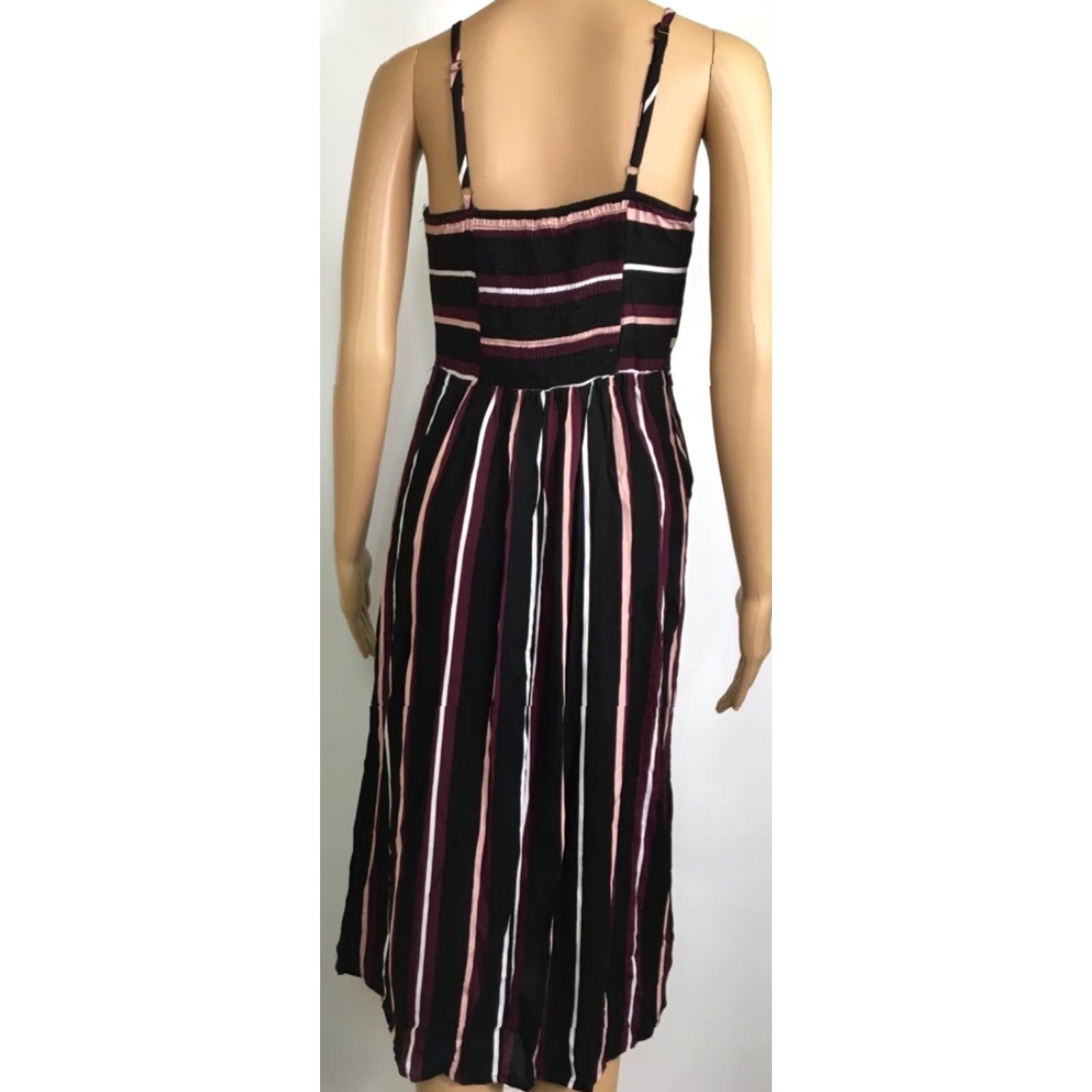 Vintage VINTAGE Xhilaration Women's Sheath Dress Midi Sleeveless Stripe Smocked Casual Dress S Size S / US 4 / IT 40 - 4 Thumbnail