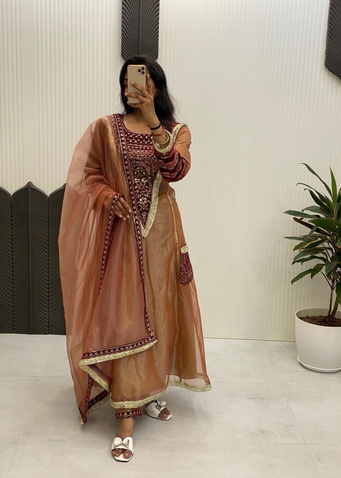 Vintage NEW DESIGNER STYLE FLAILED KALI SUIT PANT WITH DUPATTA Size ONE SIZE - 4 Thumbnail